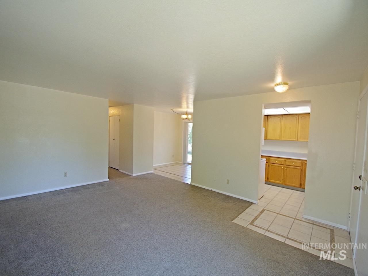 860 E Commercial Property Photo 8
