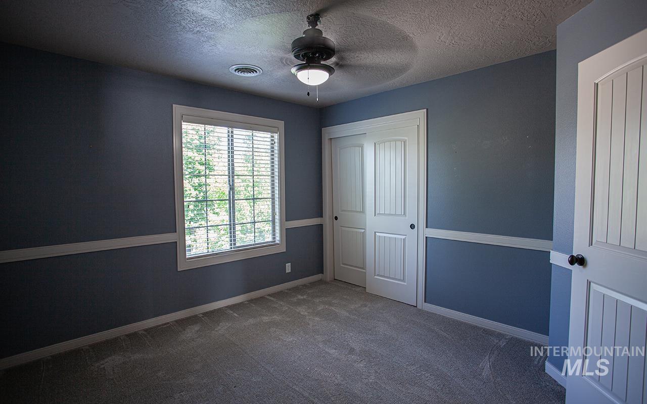 3967 N Park Crossing Ave Property Photo 11