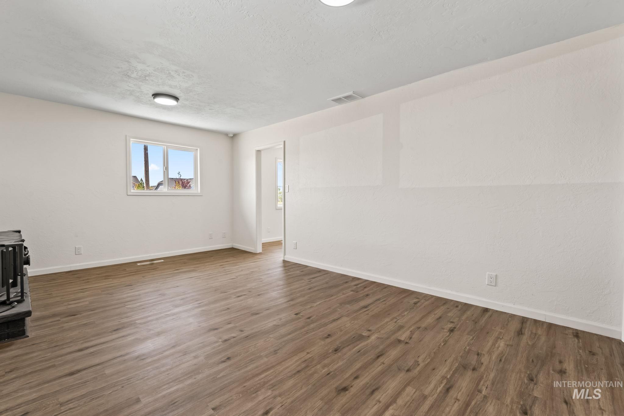 11236 Lone Star Road Property Photo 24