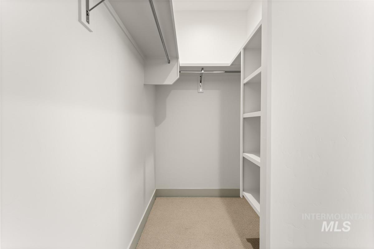 7061 W Waxwing Dr Property Photo 21