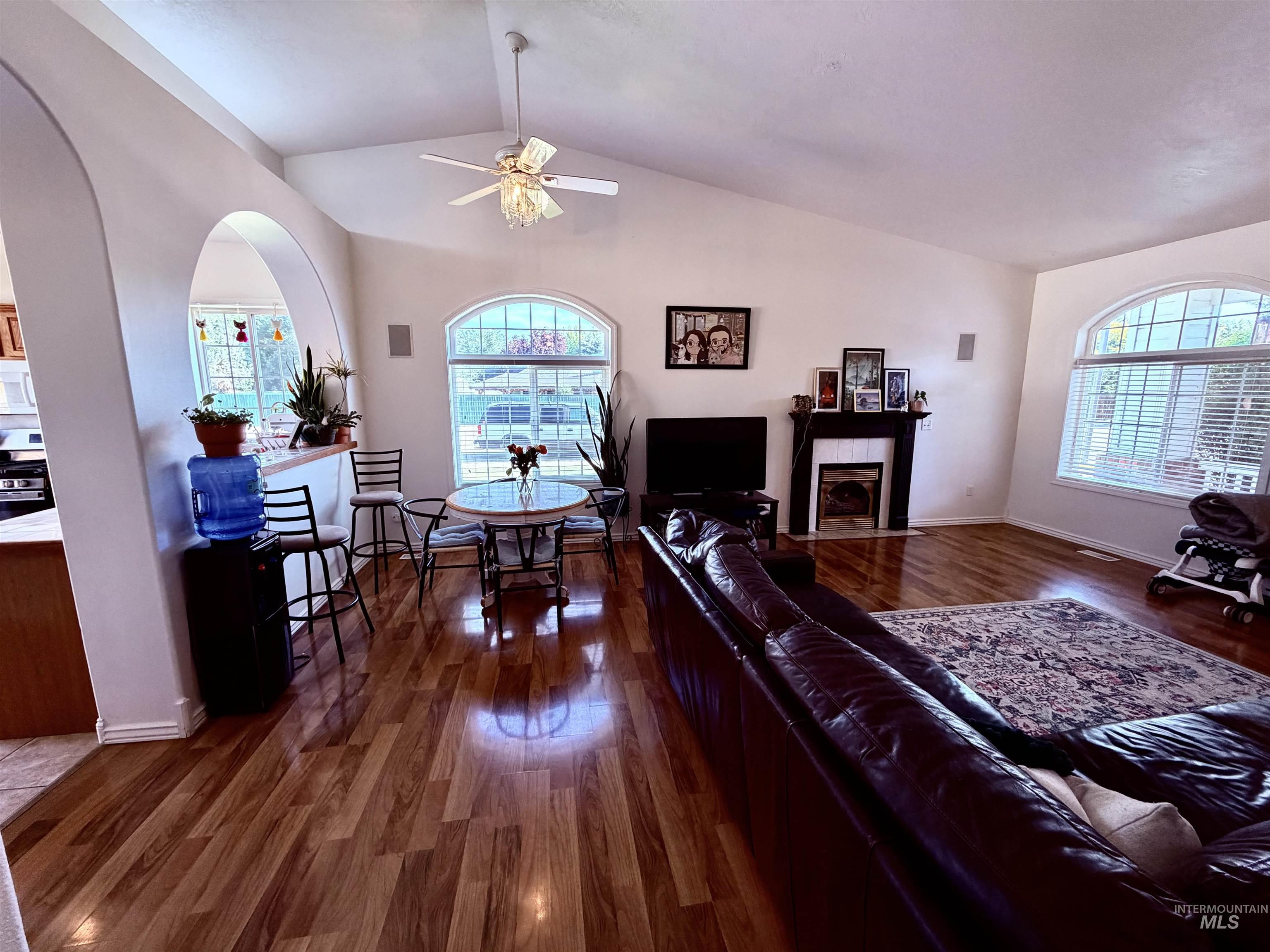 2087 S Gull Cove Ave Property Photo 8