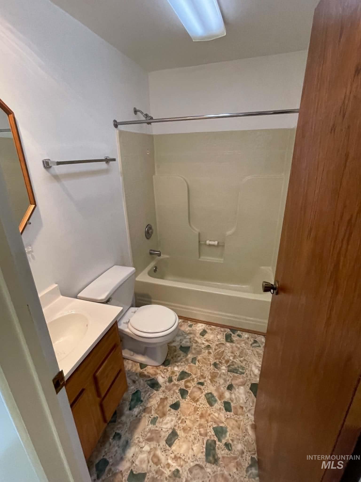 102 & 106 Fish Trap Road Property Photo 2