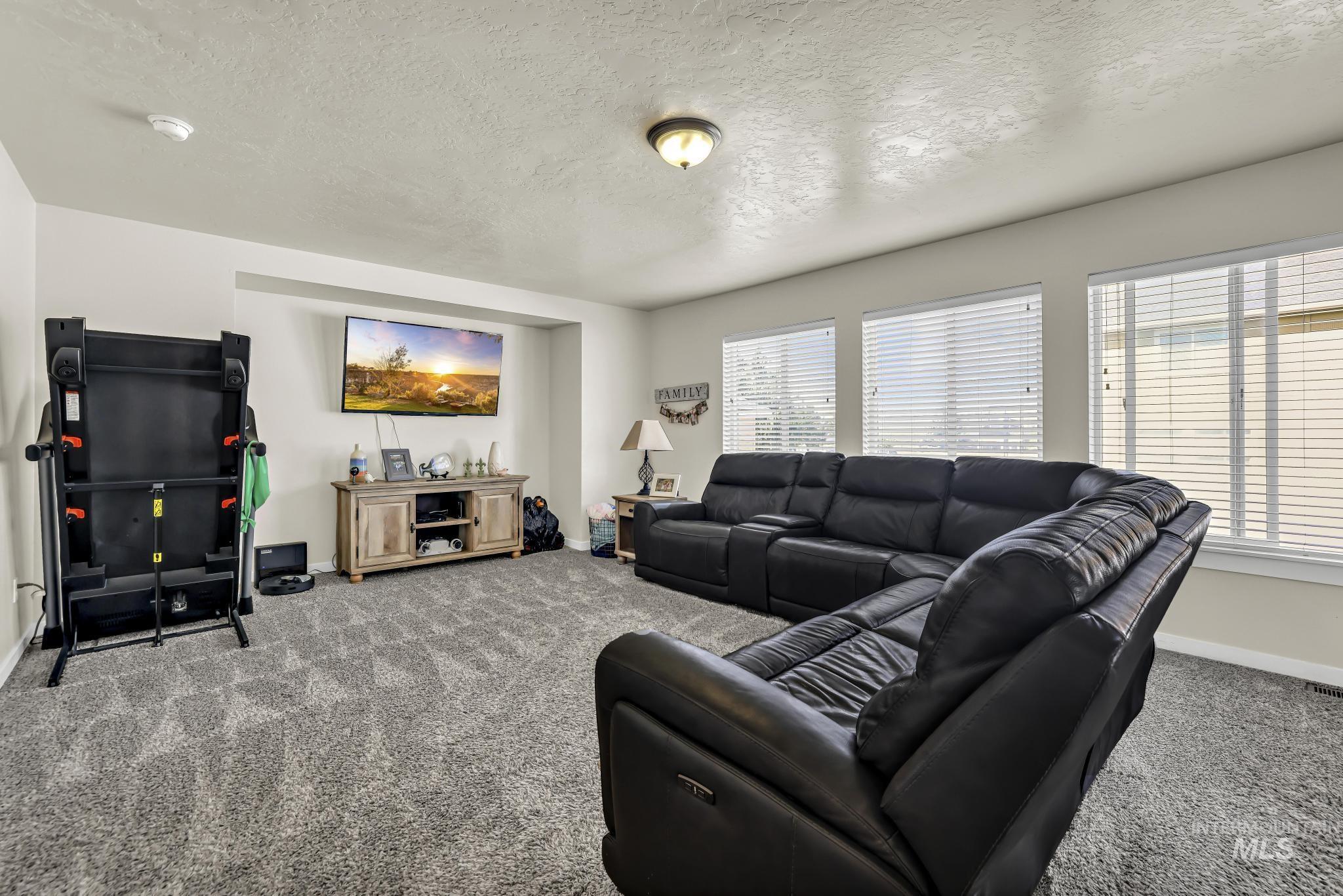 1505 N Lyndon St Property Photo 16