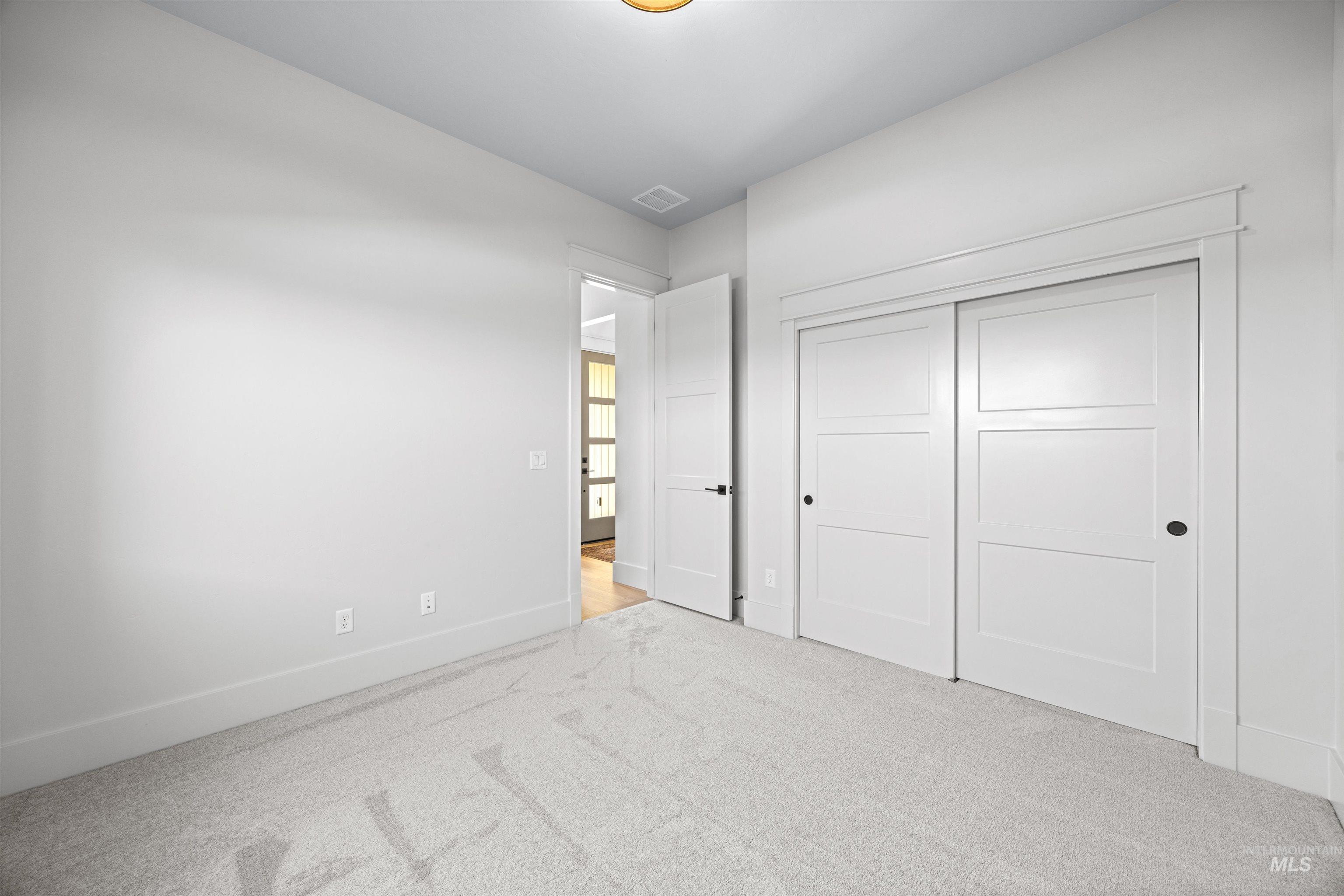 5835 S Highmark Ave. Property Photo 39