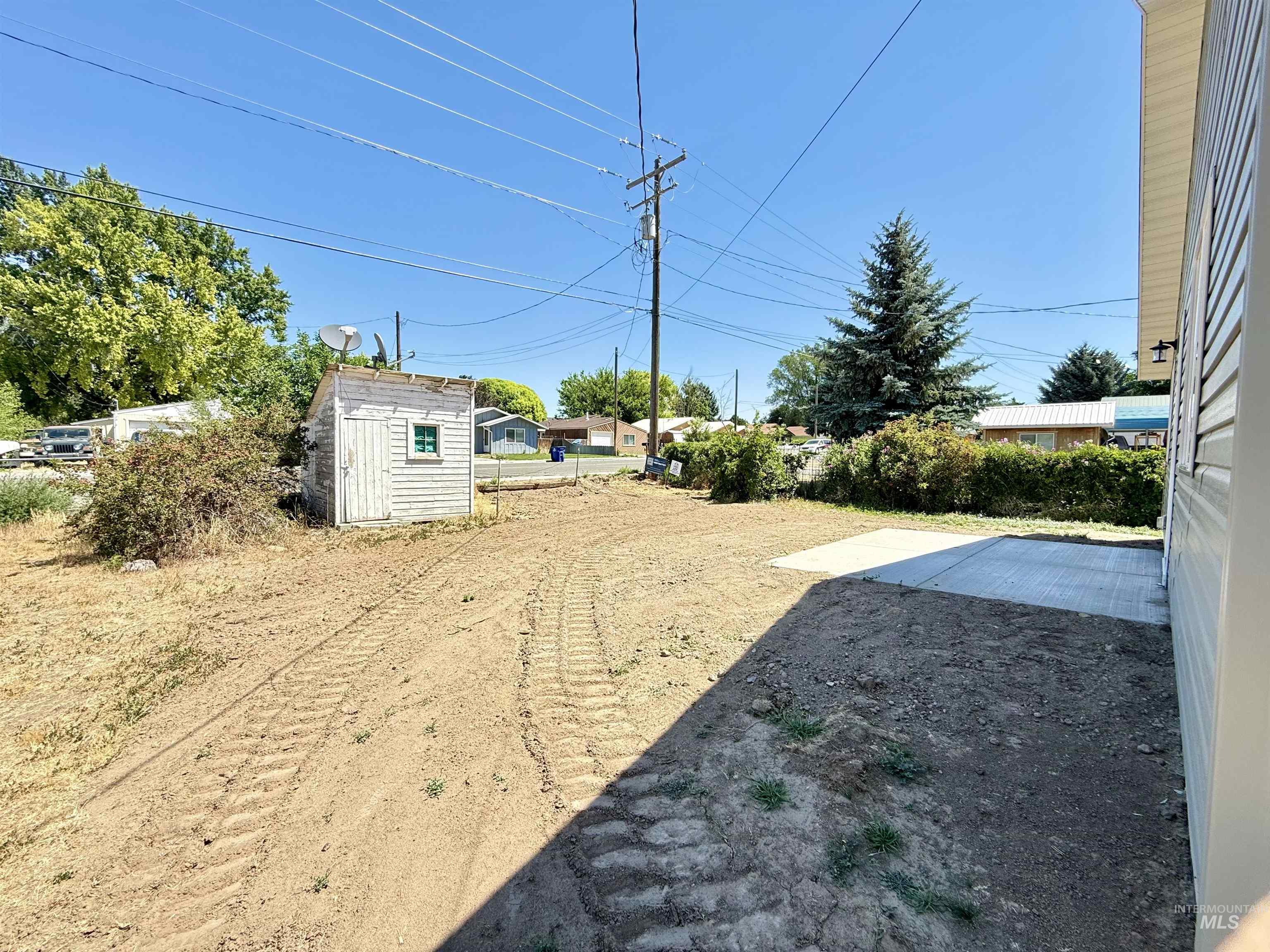 220 W 7th Ave Property Photo 14