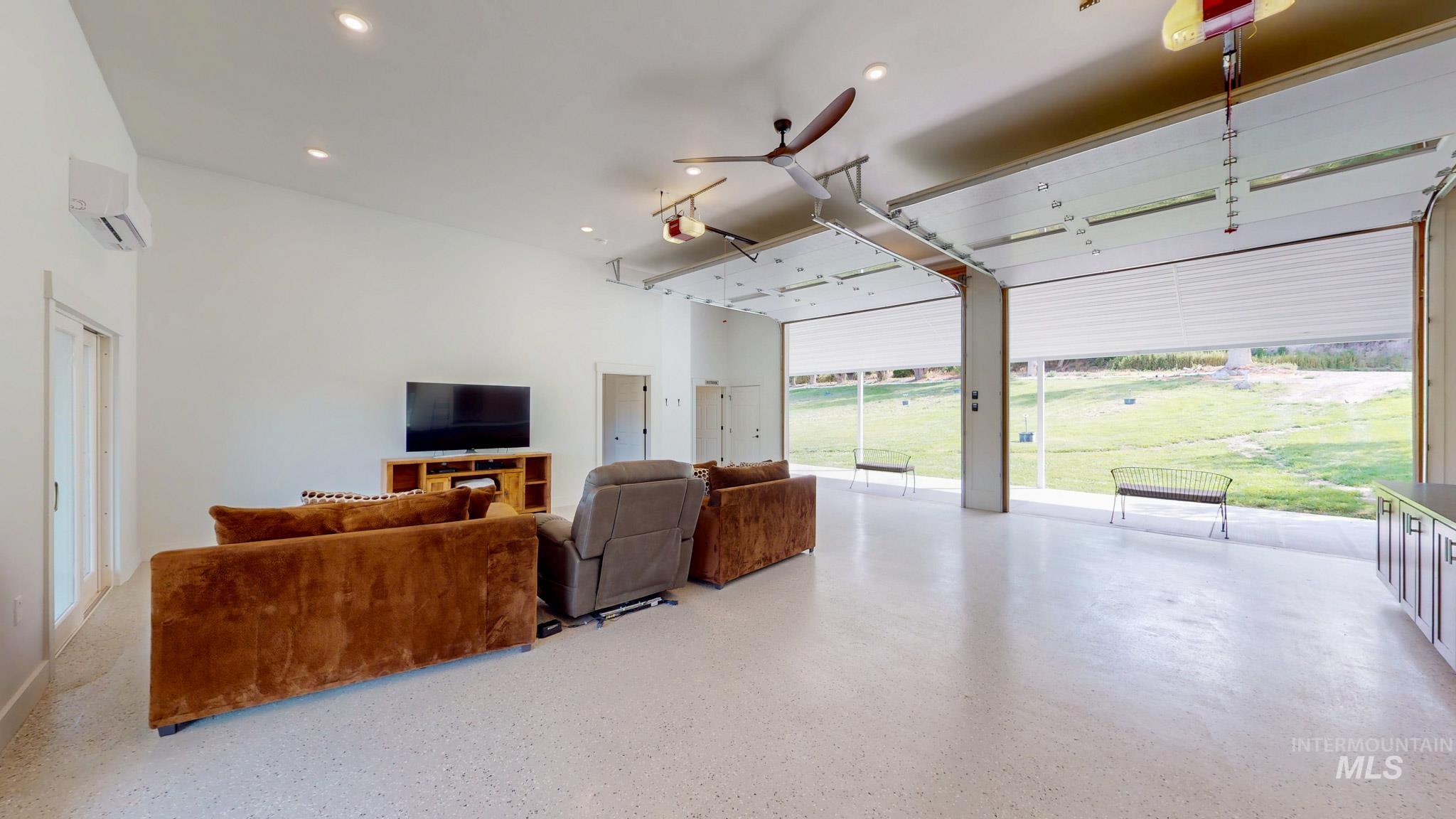 863 Pottery Road Property Photo 23