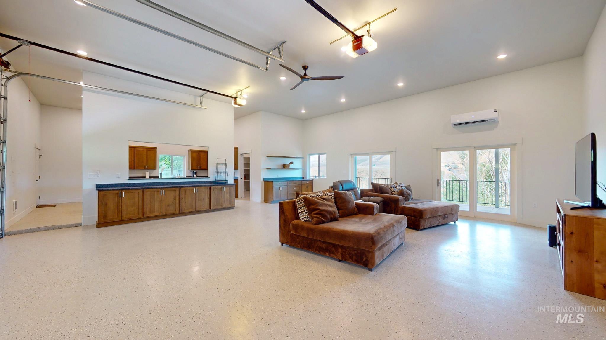 863 Pottery Road Property Photo 25