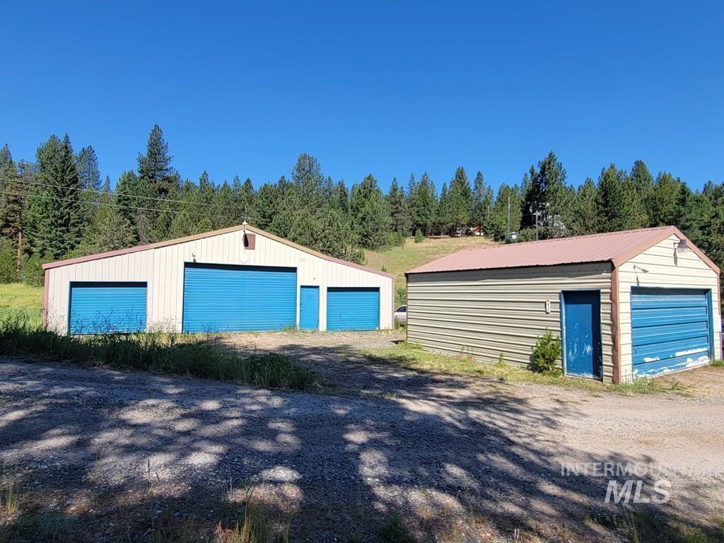 10525 Skunk Creek Rd Property Photo 3