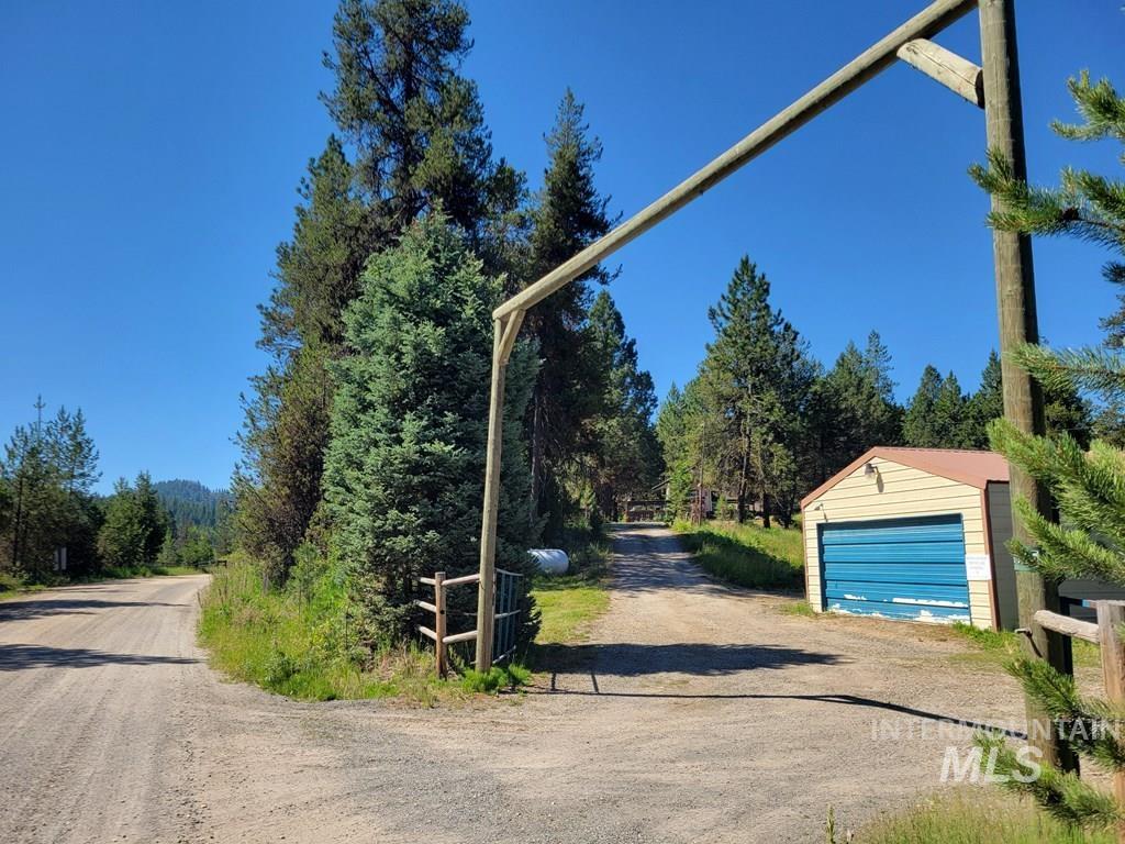 10525 Skunk Creek Rd Property Photo 5