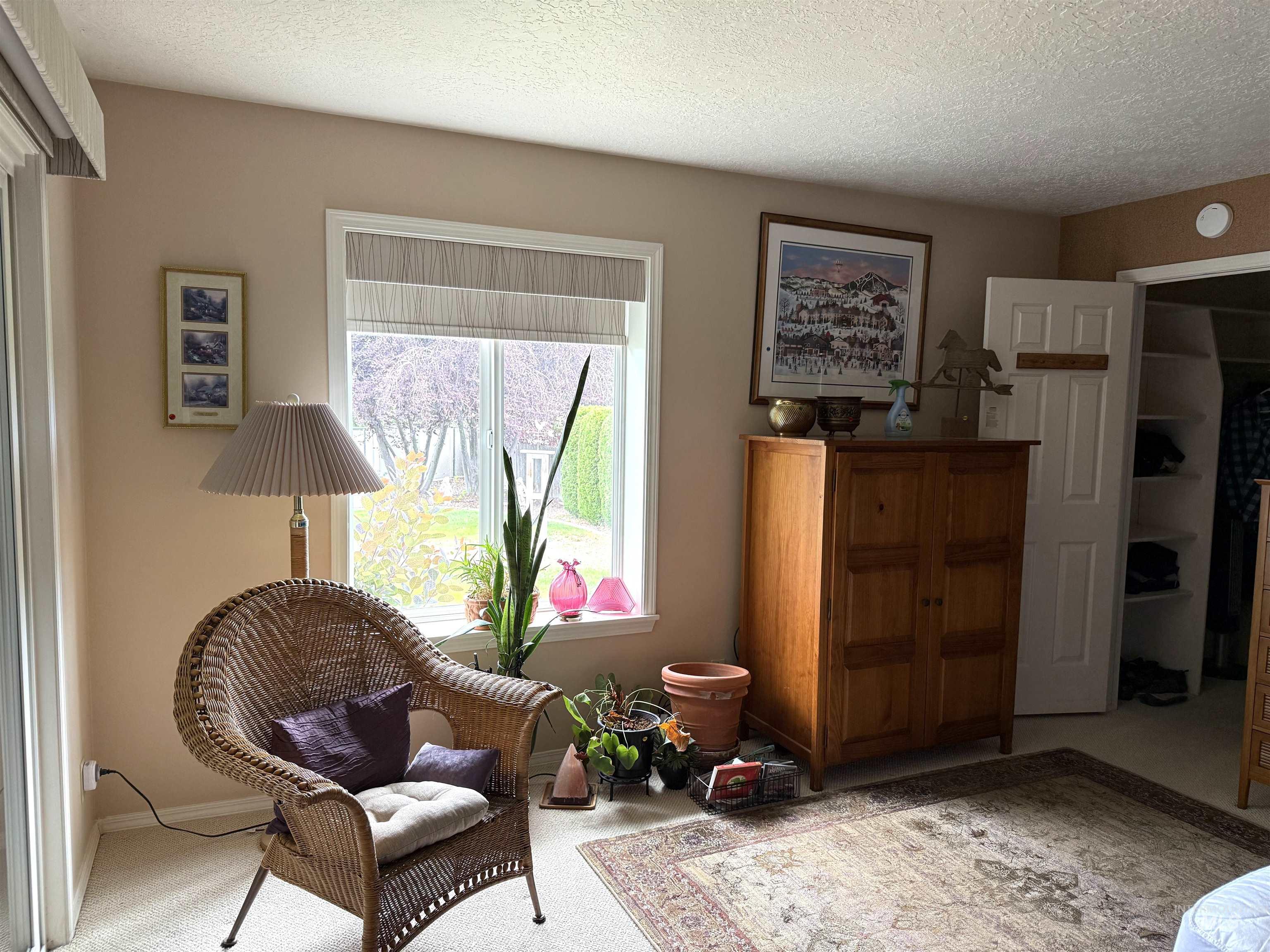 2561 Indian Trail Property Photo 21