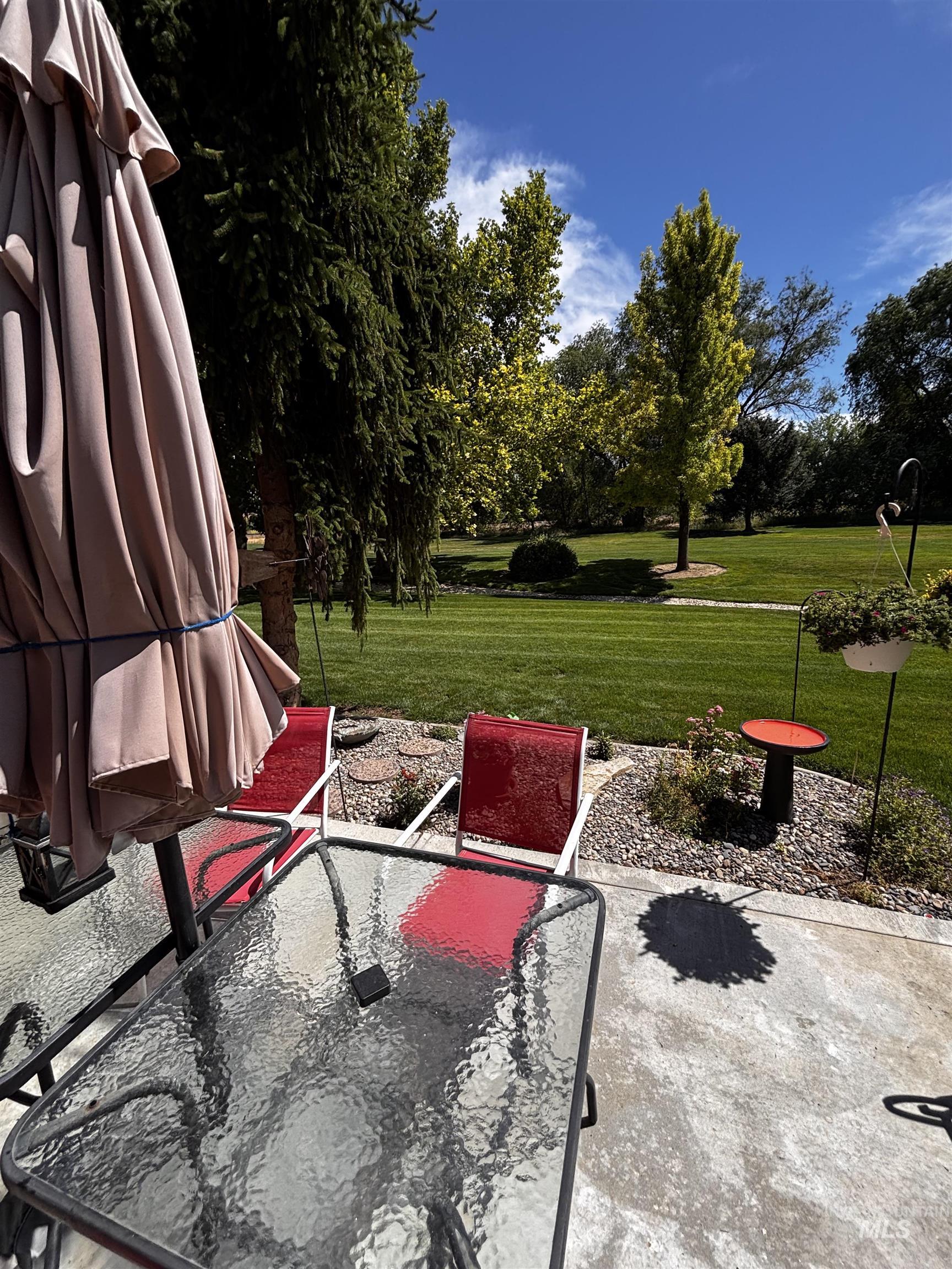 6945 E Greens Dr Property Photo 7