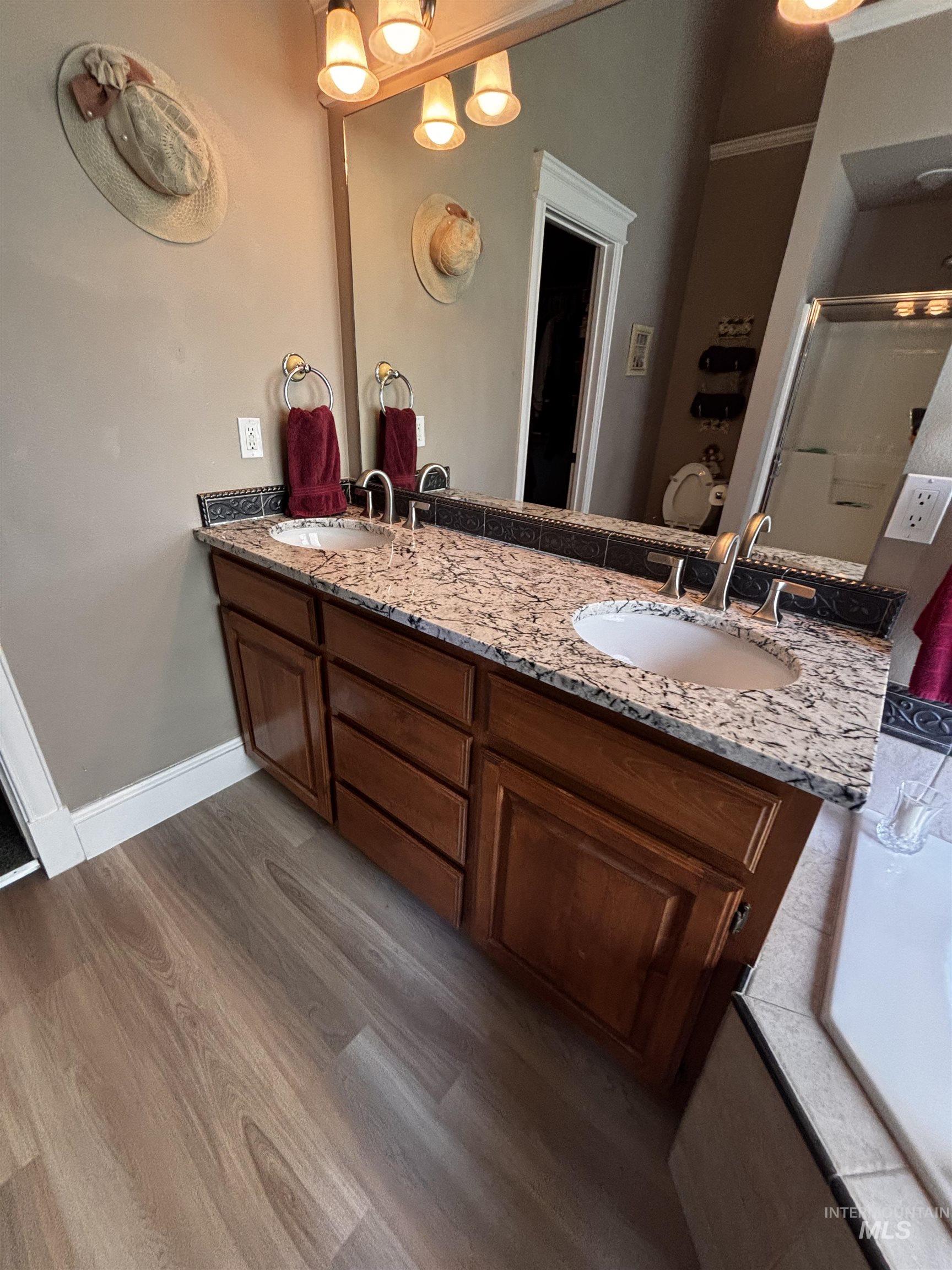 6945 E Greens Dr Property Photo 31