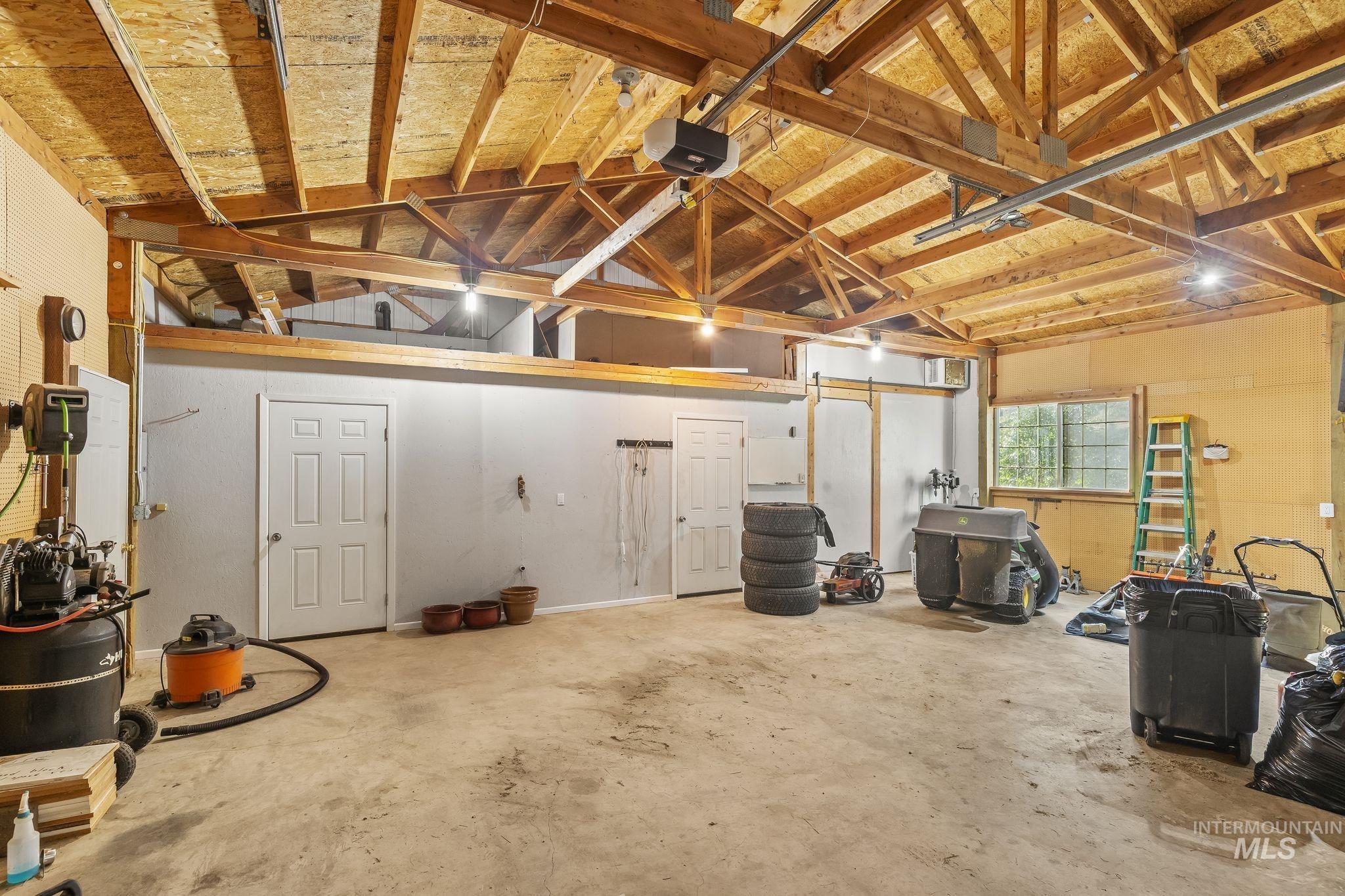 435 River Pointe Property Photo 35