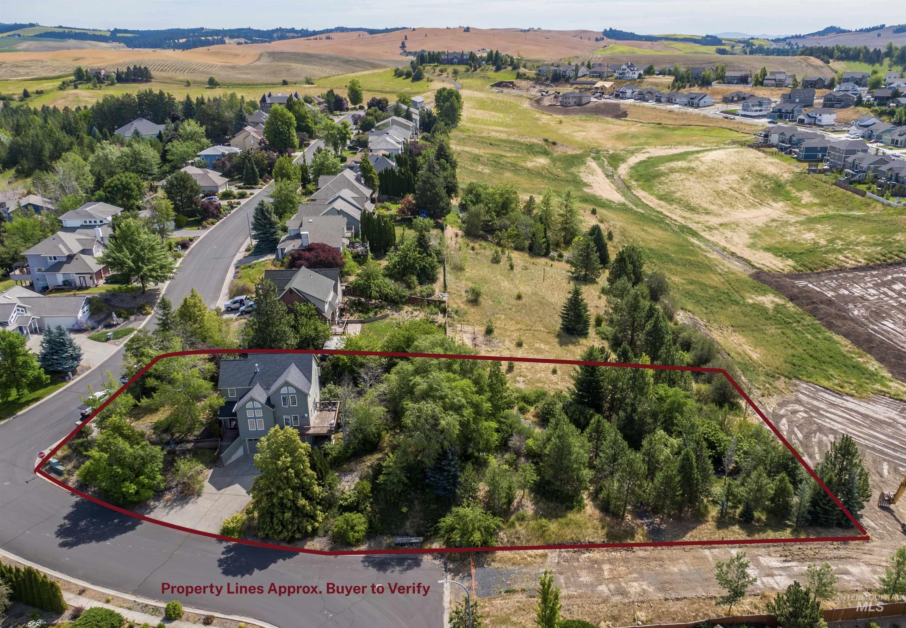 2135 Moser Street Property Photo 6