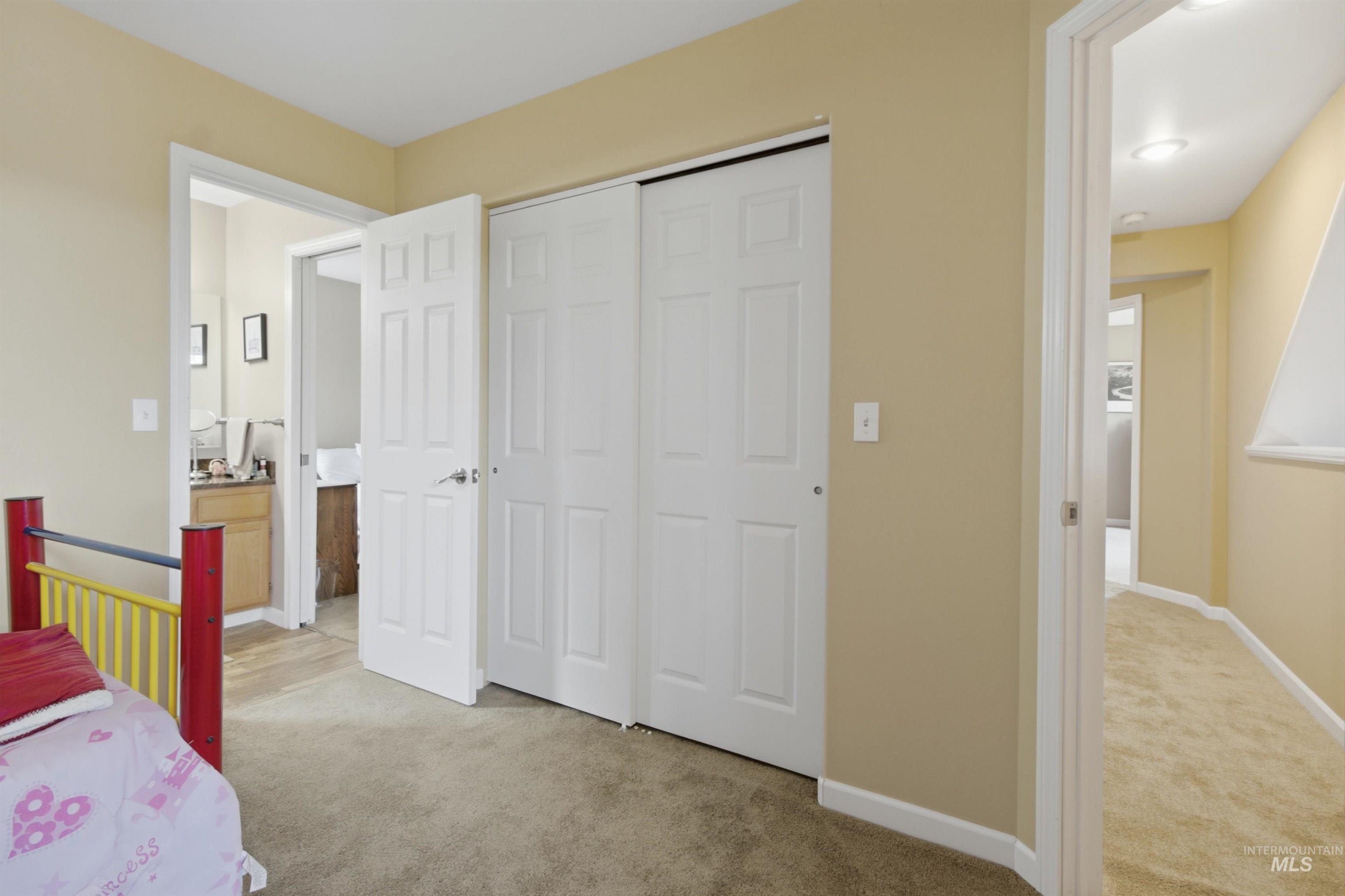 2135 Moser Street Property Photo 33