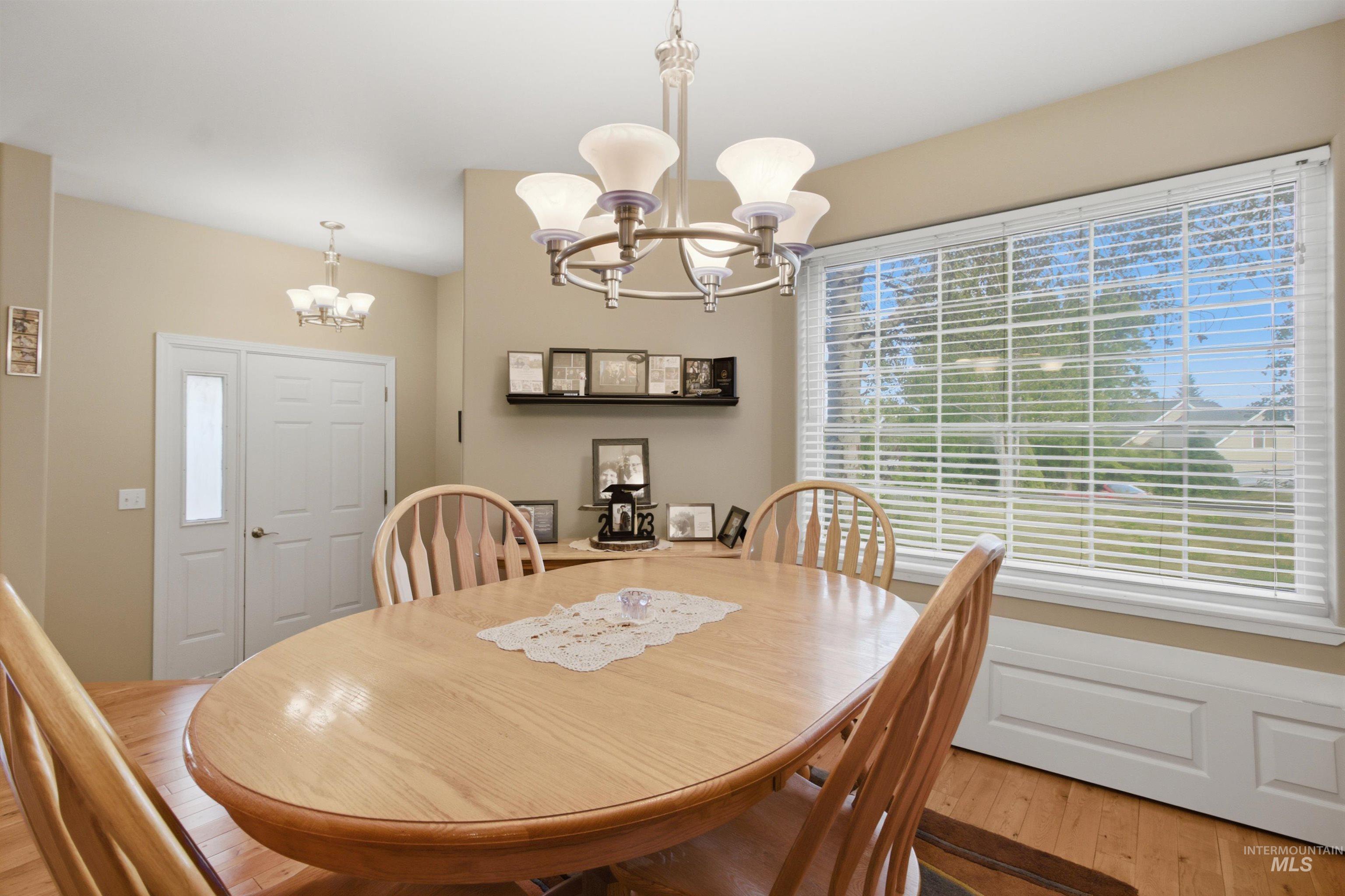 2135 Moser Street Property Photo 45