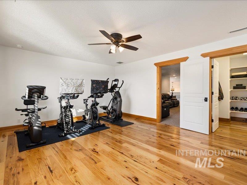 24746 Star Crest Ct Property Photo 38