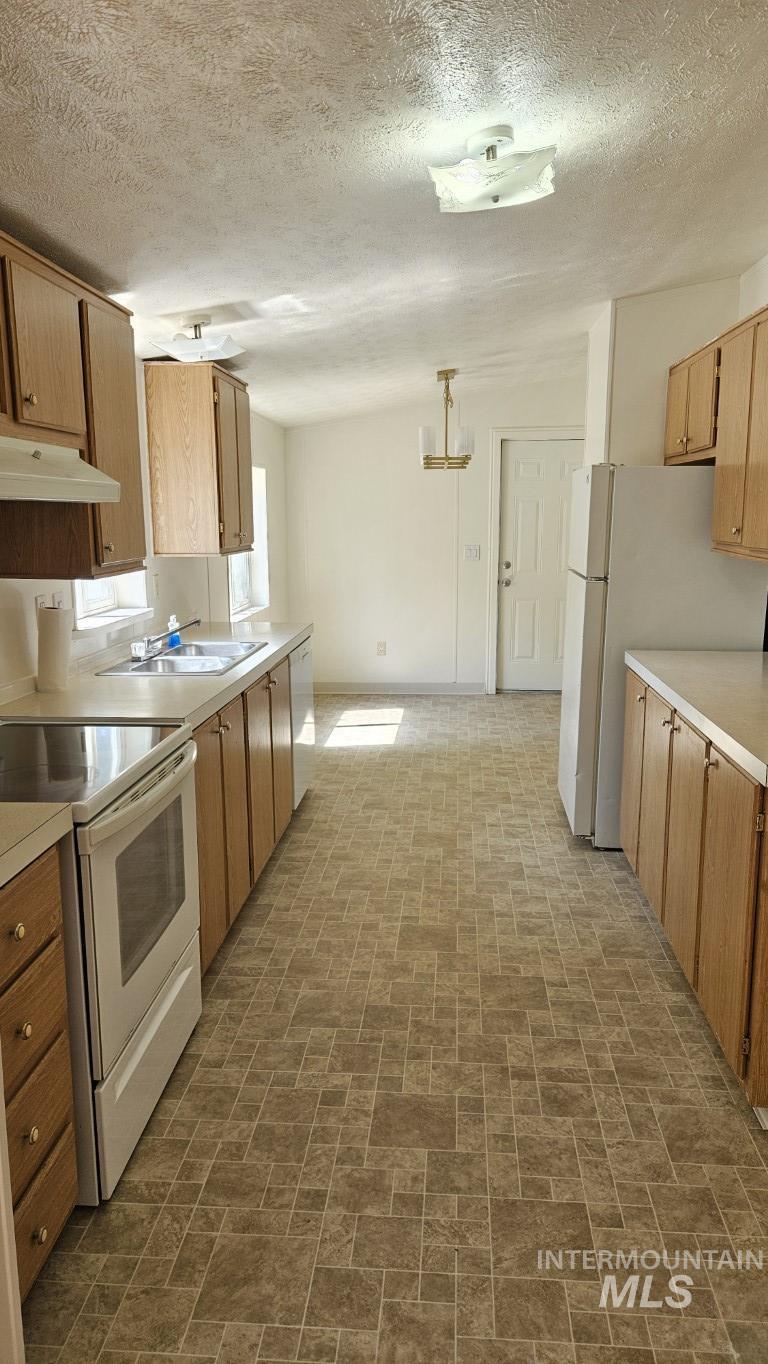 4210 State St Property Photo 9