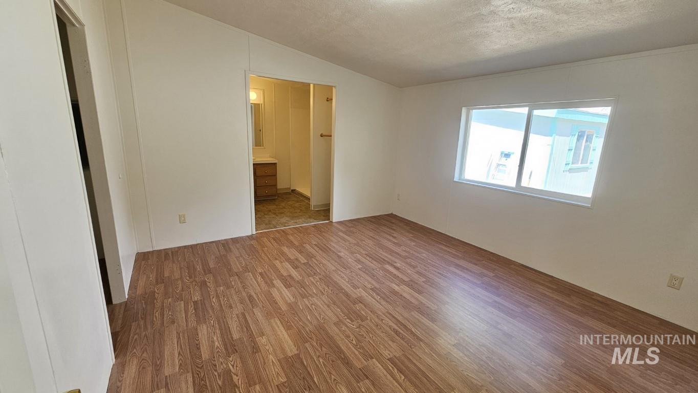 4210 State St Property Photo 11