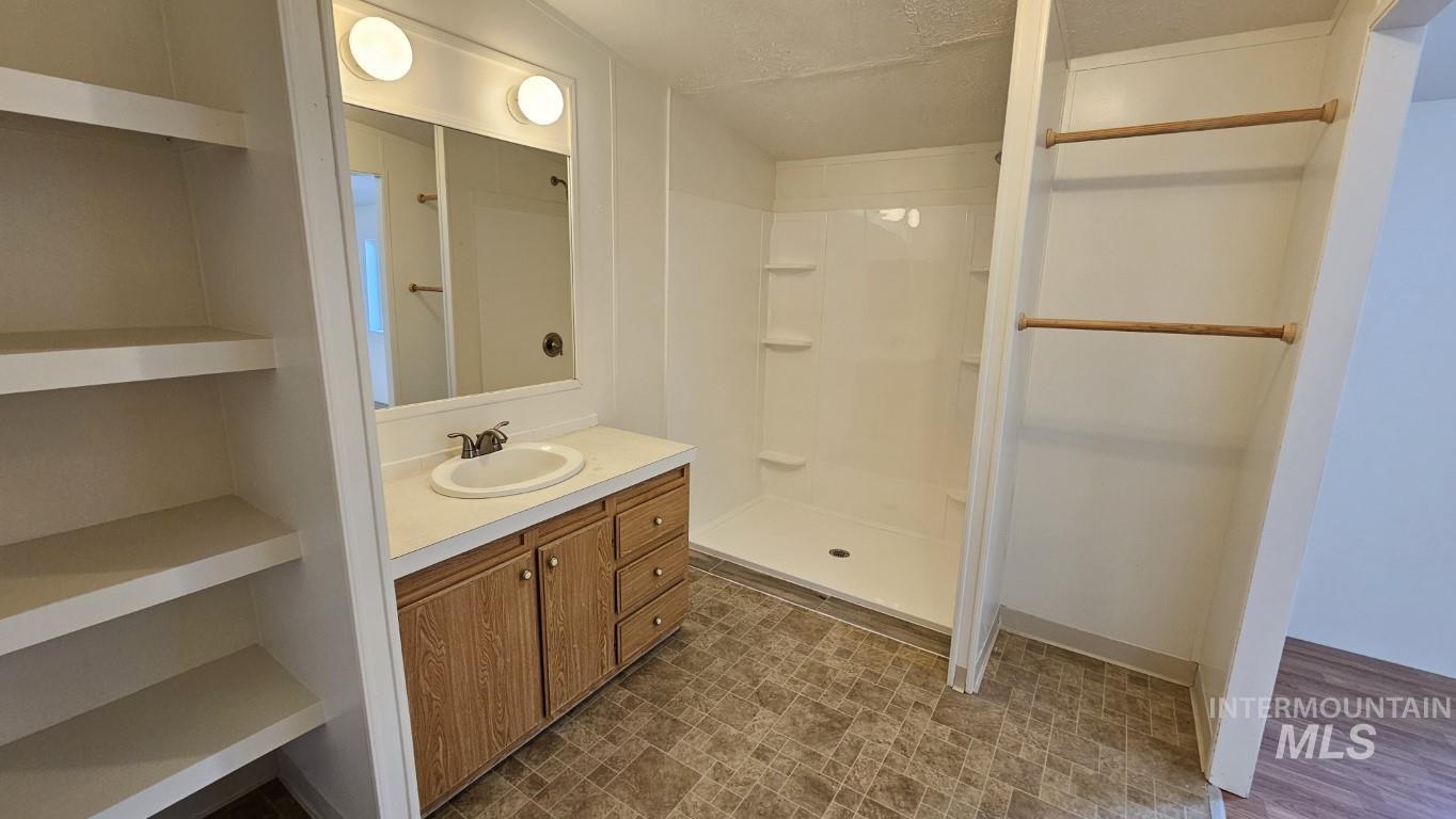 4210 State St Property Photo 13