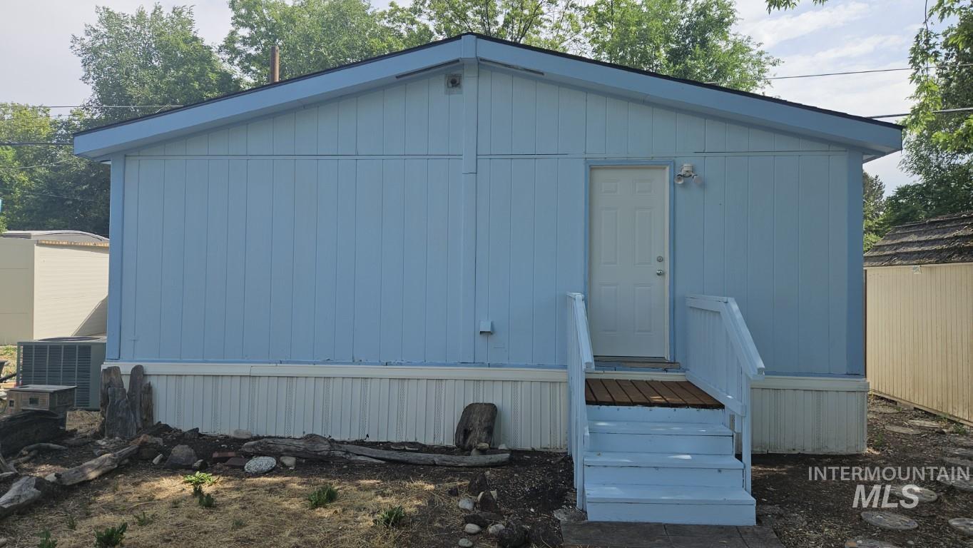 4210 State St Property Photo 23