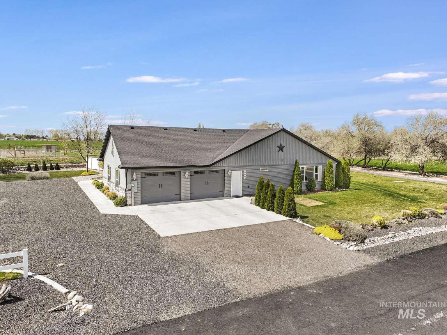 3847 N Glasswing Dr Property Photo 27