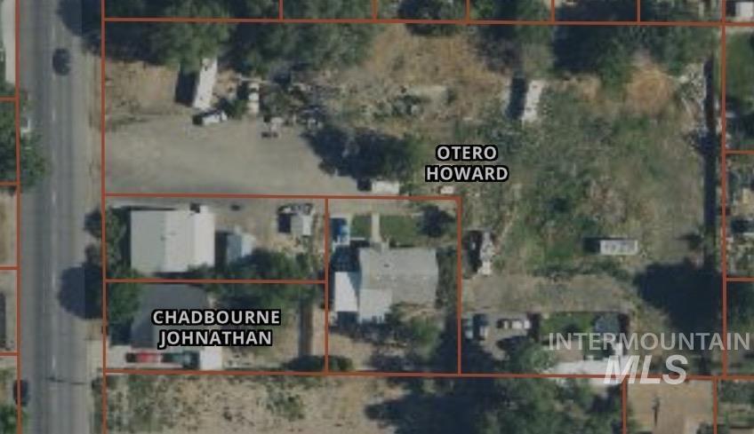 244 Locust St Property Photo 5