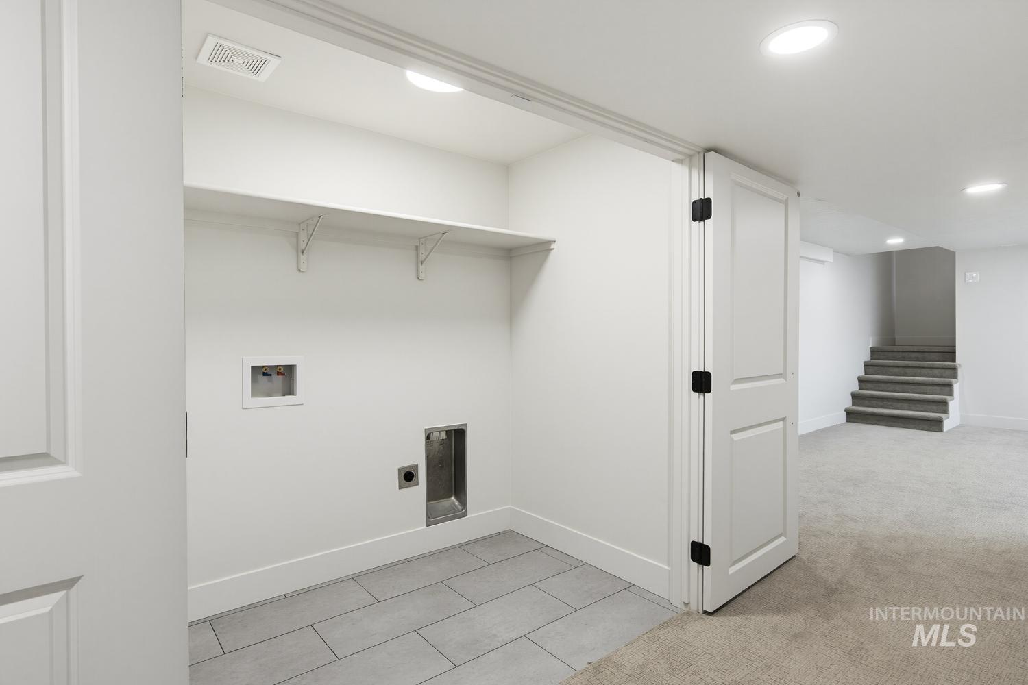 2411 Washington Ave Property Photo 42