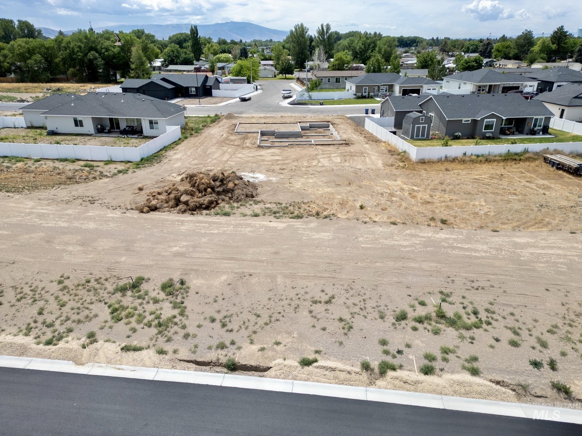 Tbd Russett Rd. Property Photo 1