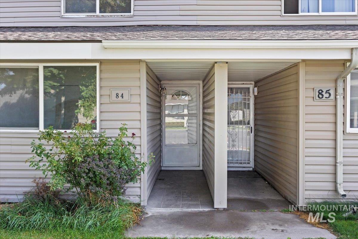 259 Pheasant Rd Property Photo 3