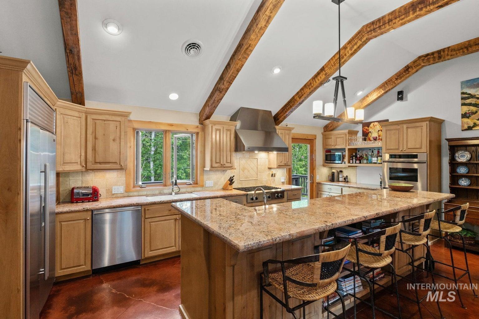210 Eagle Creek Loop Property Photo 3