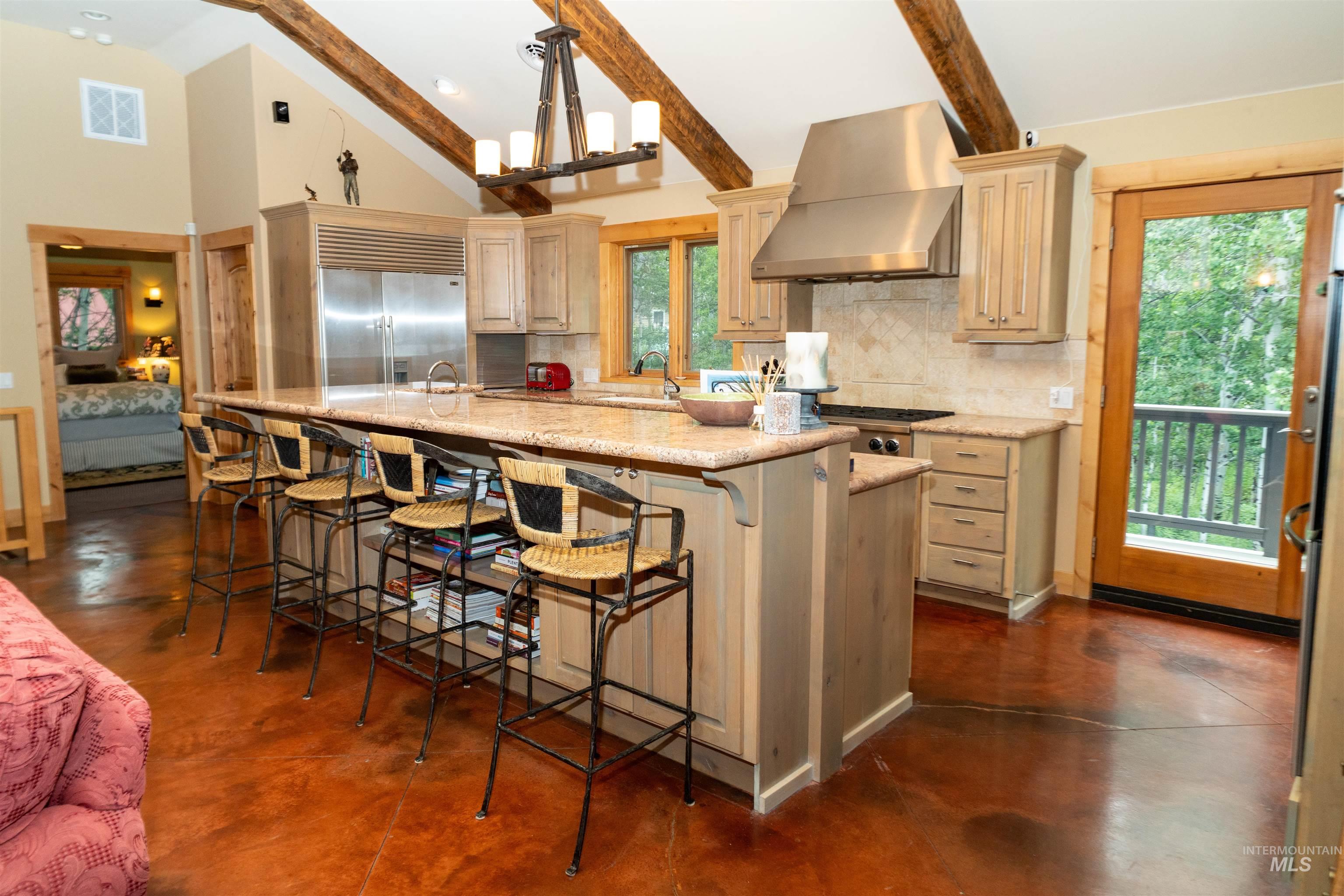210 Eagle Creek Loop Property Photo 6