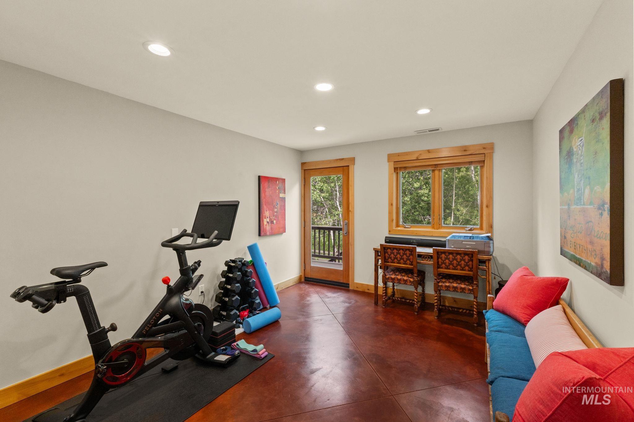 210 Eagle Creek Loop Property Photo 20