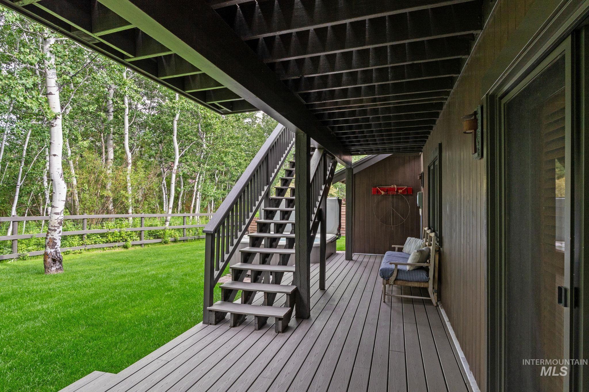 210 Eagle Creek Loop Property Photo 30