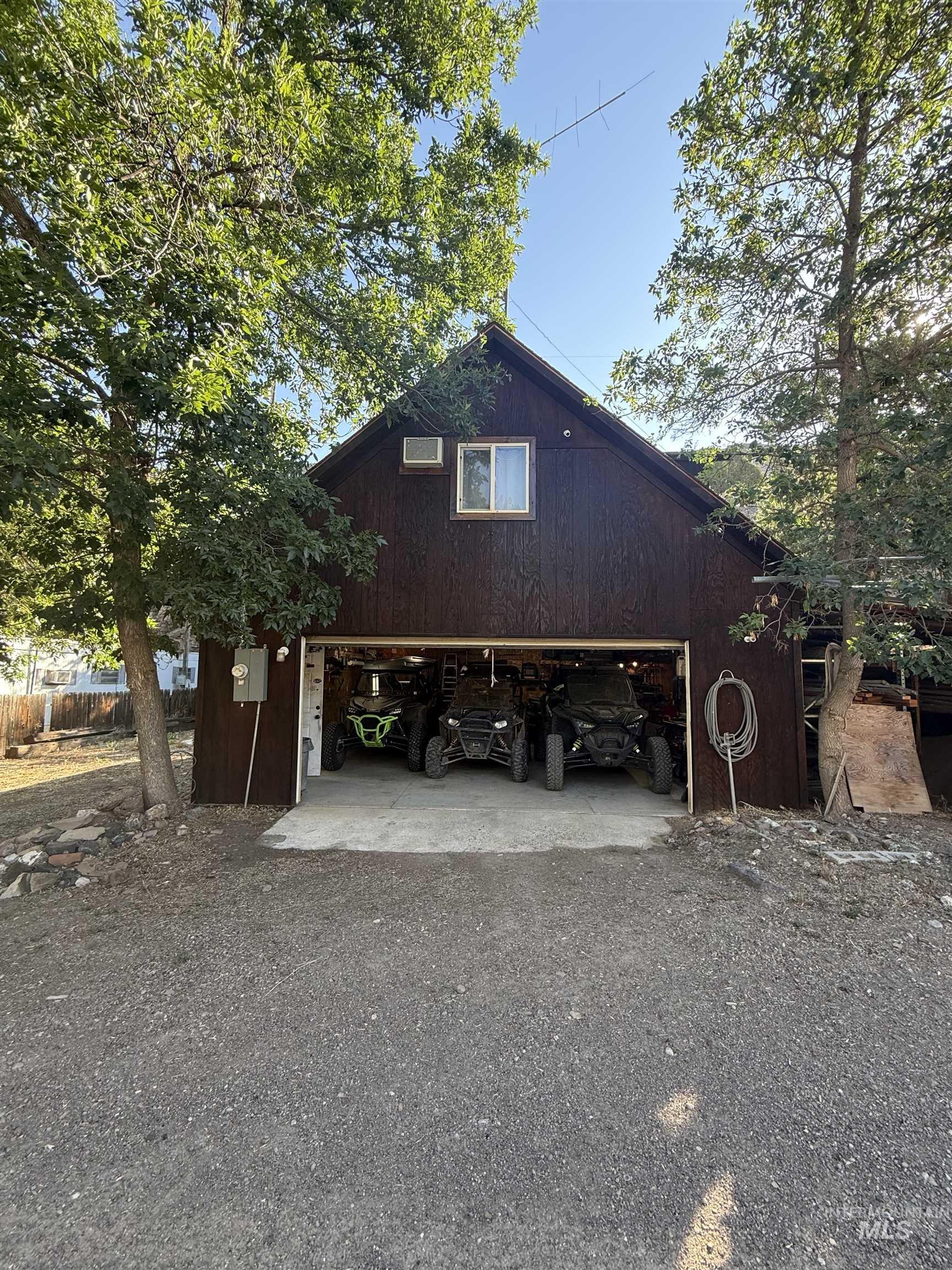 58388 River Run Lane Property Photo 2
