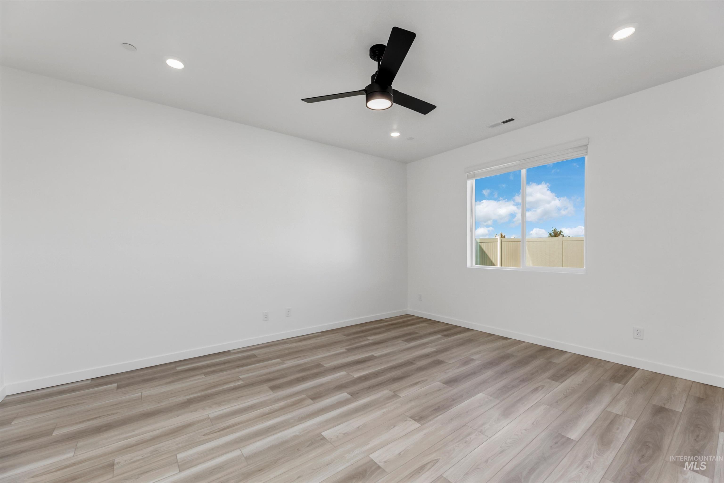 2713 Fall Line St Property Photo 10