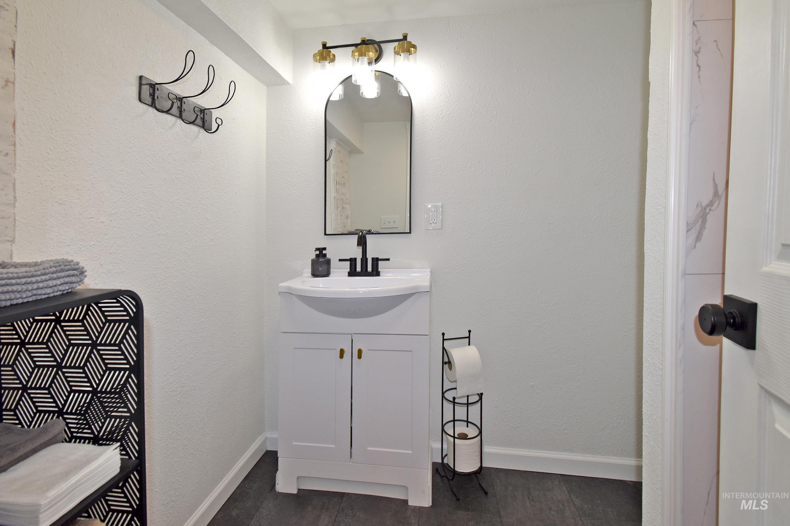 414 3rd Avenue Property Photo 22