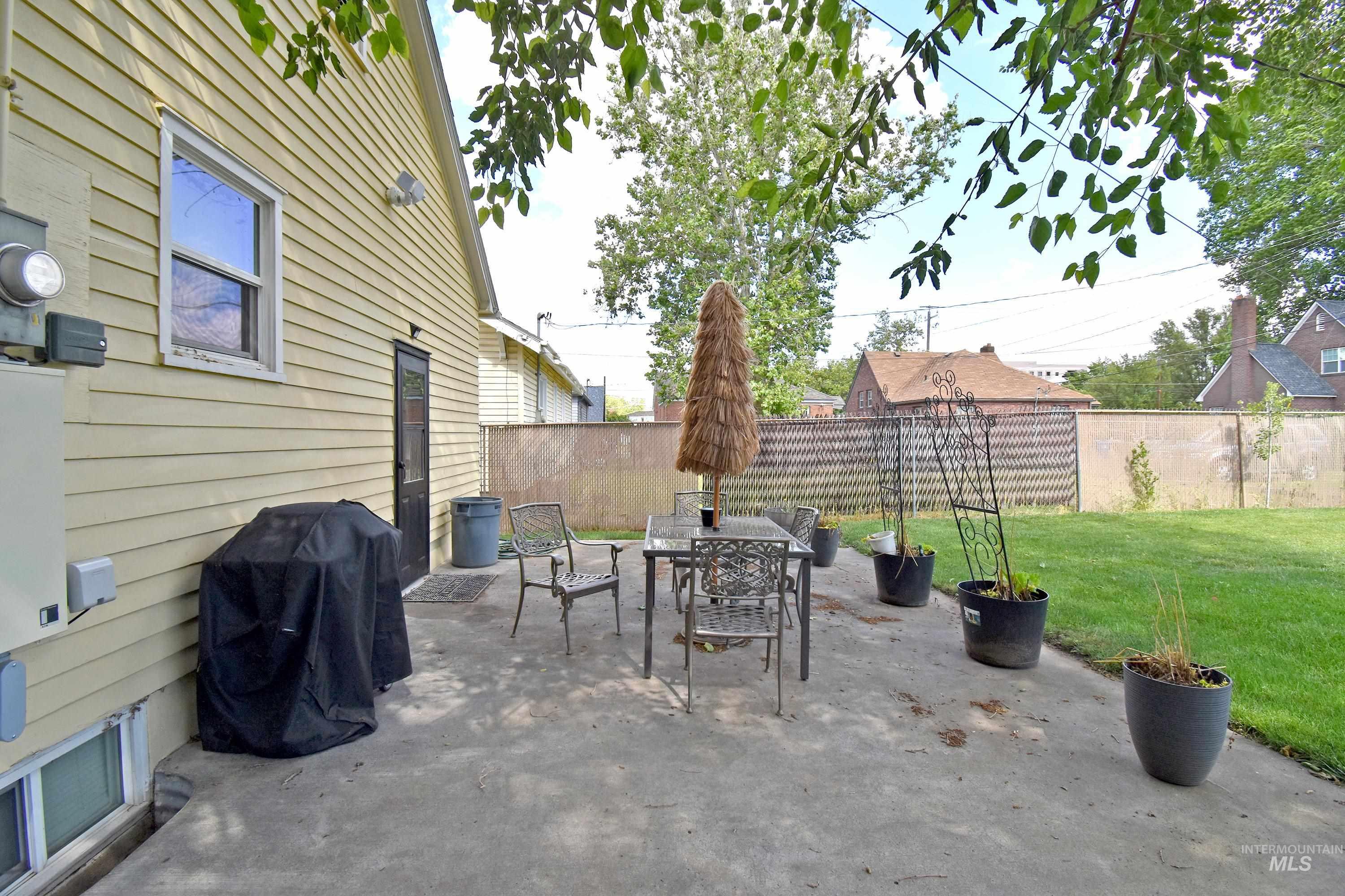 414 3rd Avenue Property Photo 37