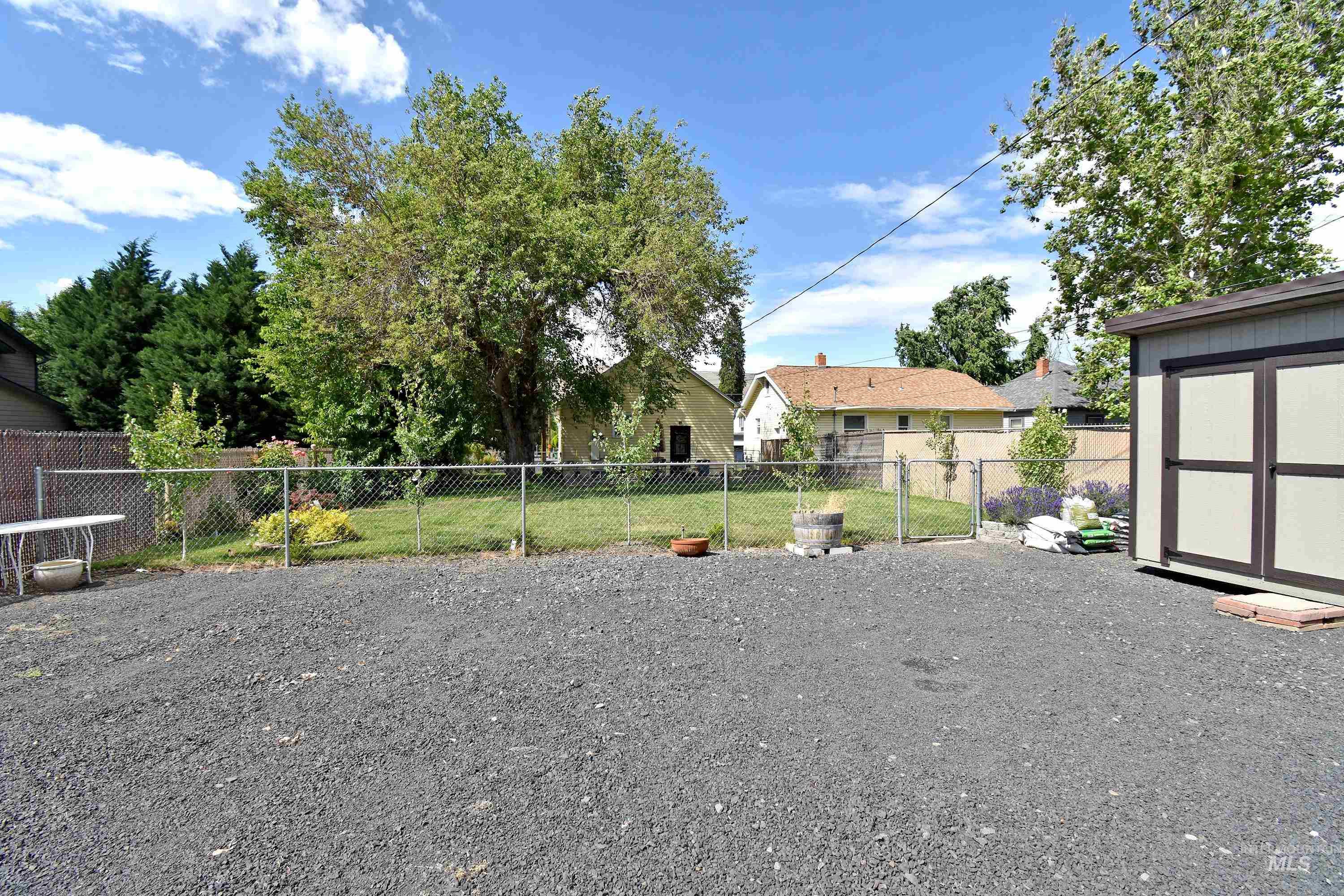 414 3rd Avenue Property Photo 39