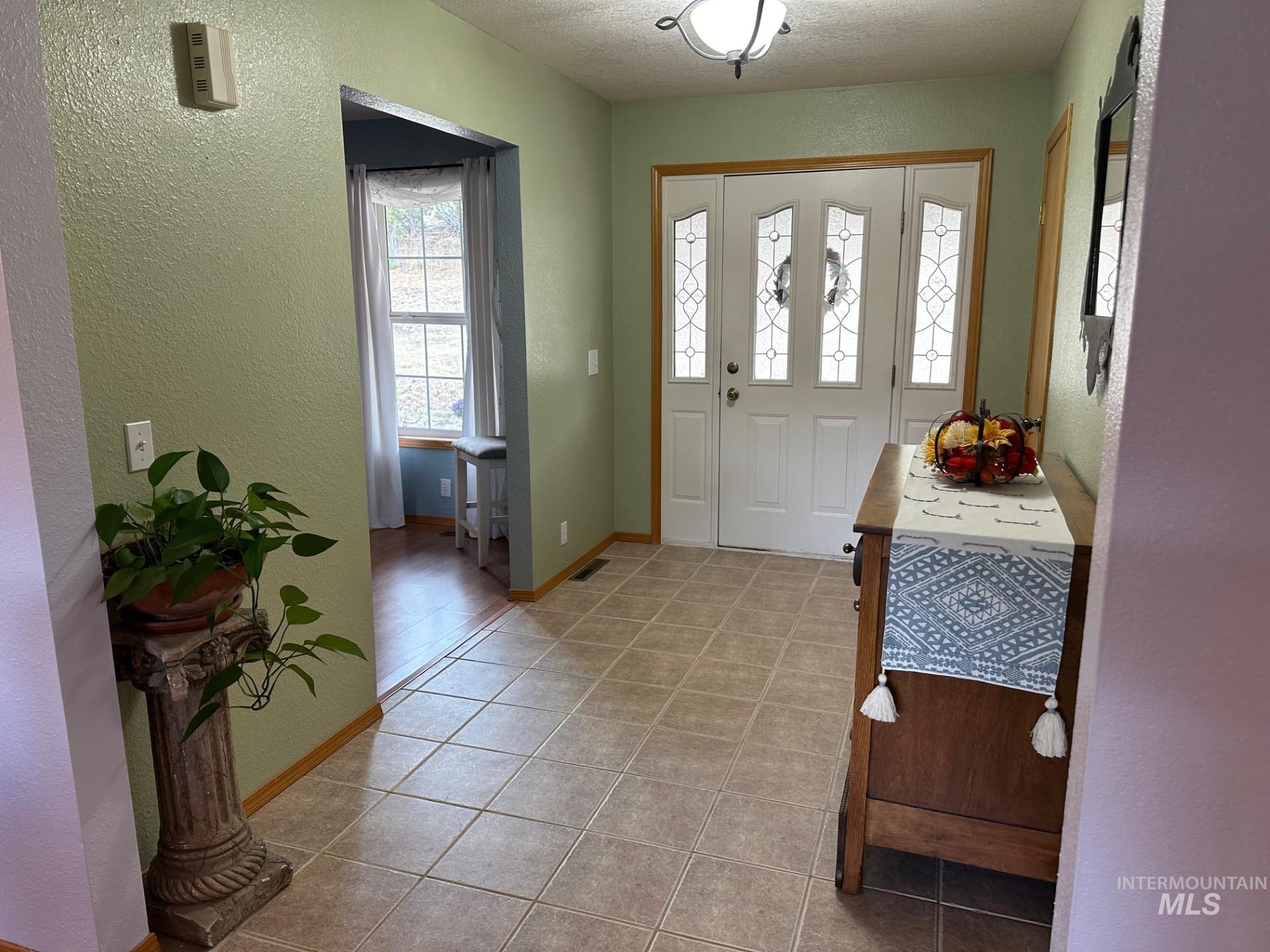 2750 S 850 E Property Photo 9