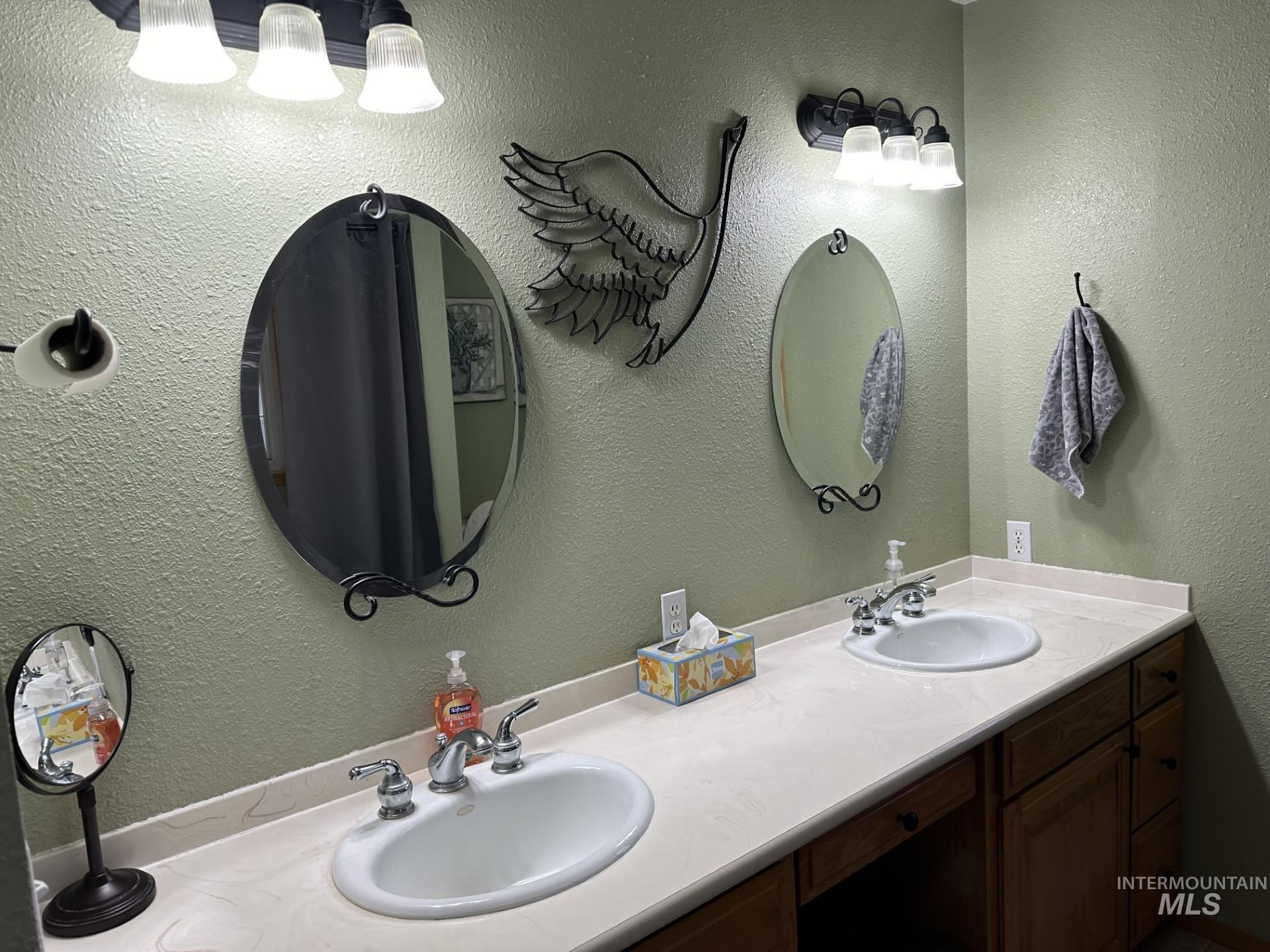 2750 S 850 E Property Photo 17