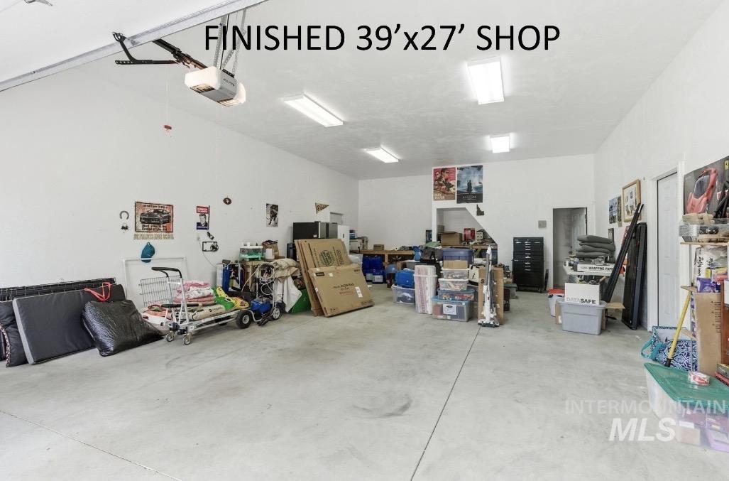 1621 S Artesian Rd Property Photo 29