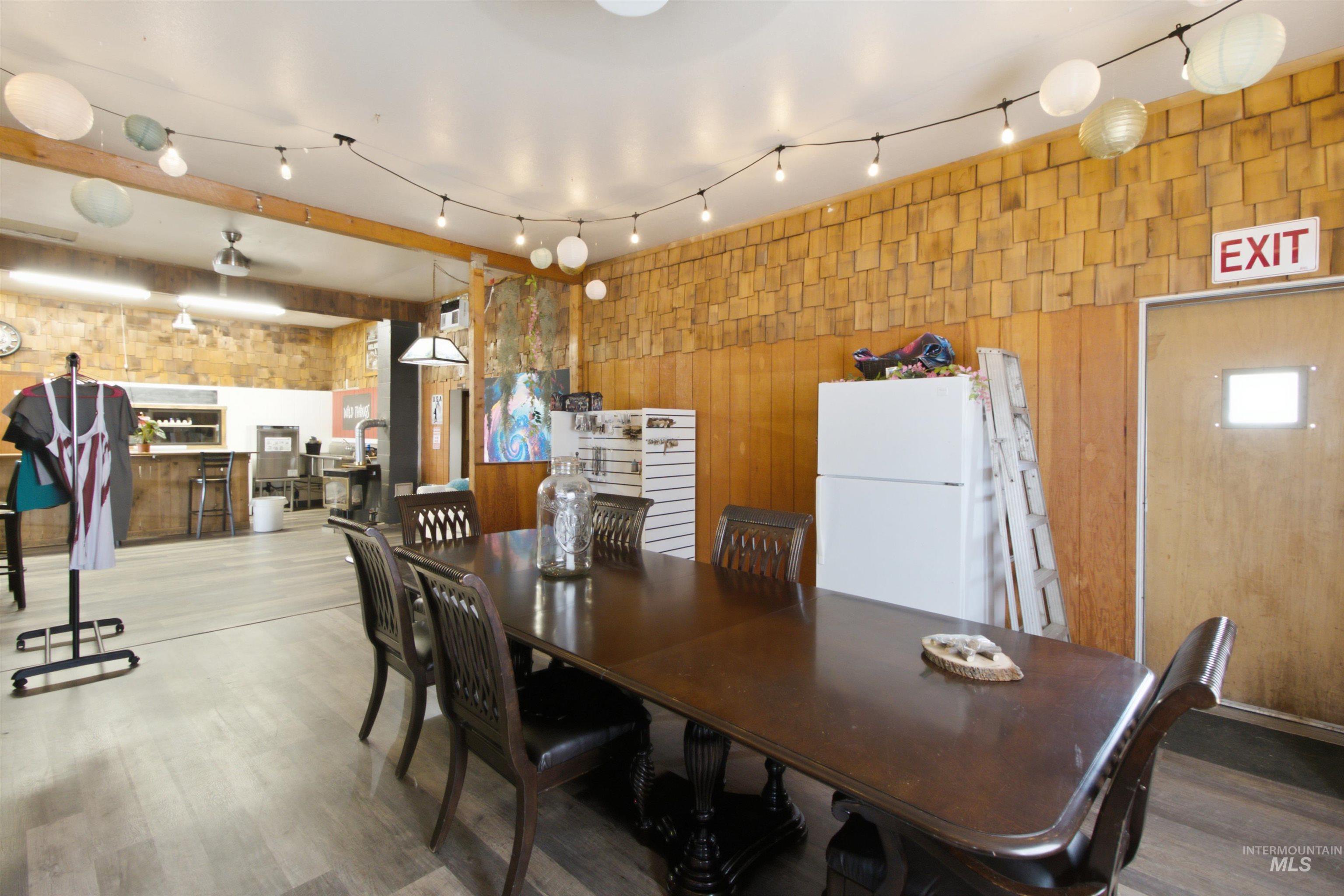 5588 Highway 8 E Property Photo 16