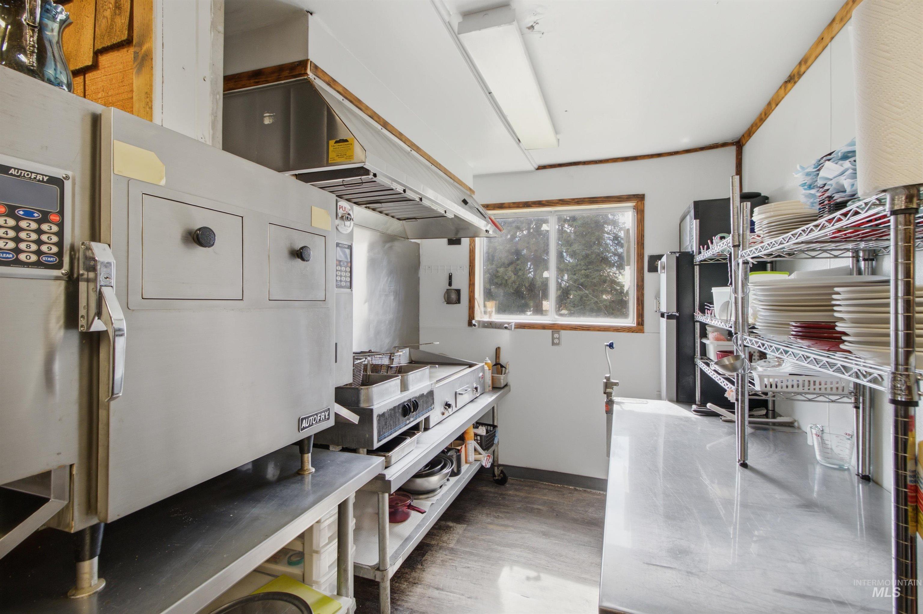 5588 Highway 8 E Property Photo 17