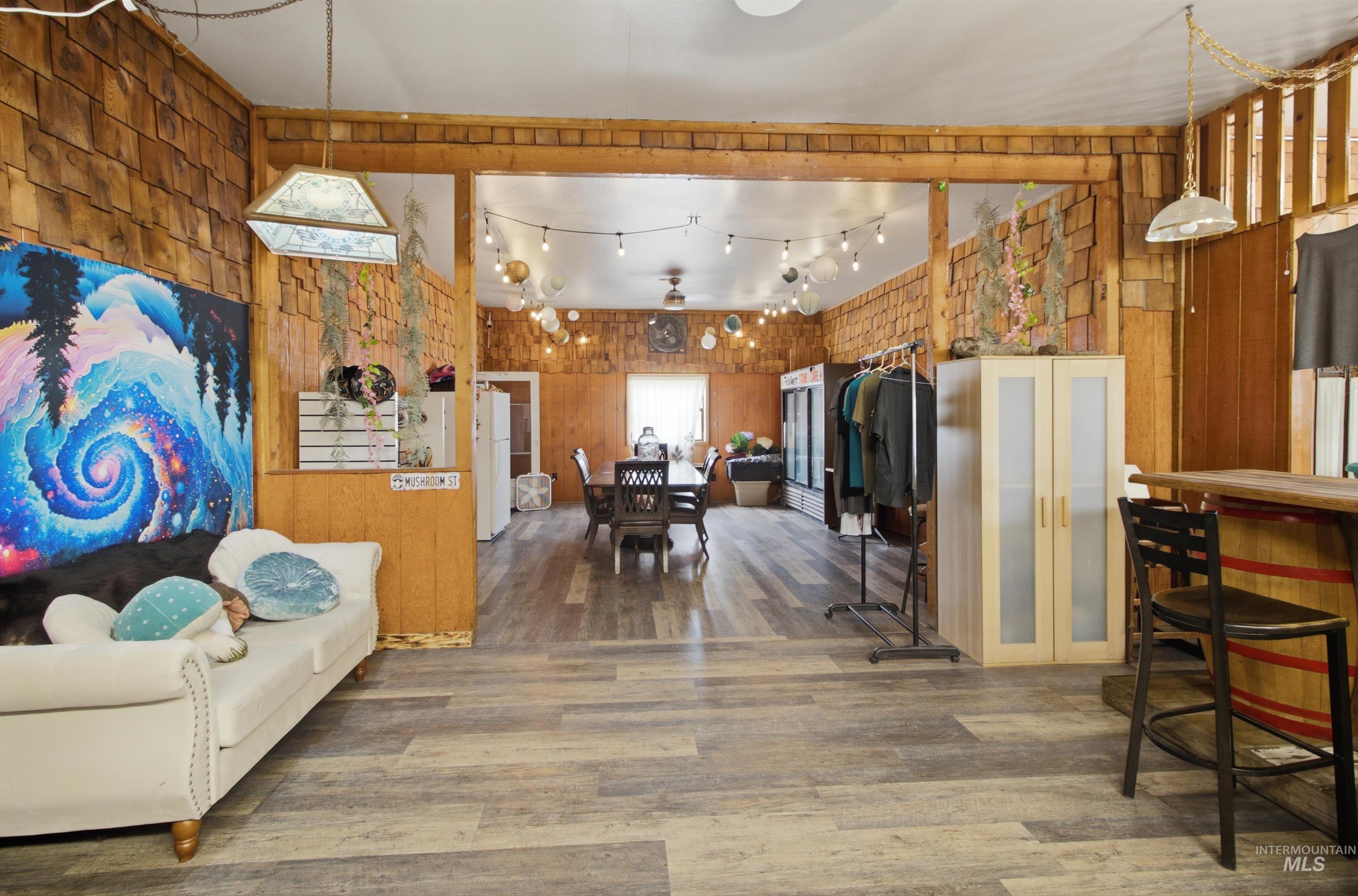 5588 Highway 8 E Property Photo 21