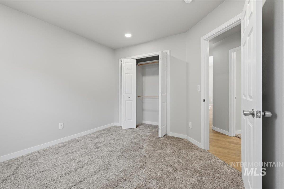 6171 N Willowdale Property Photo 18