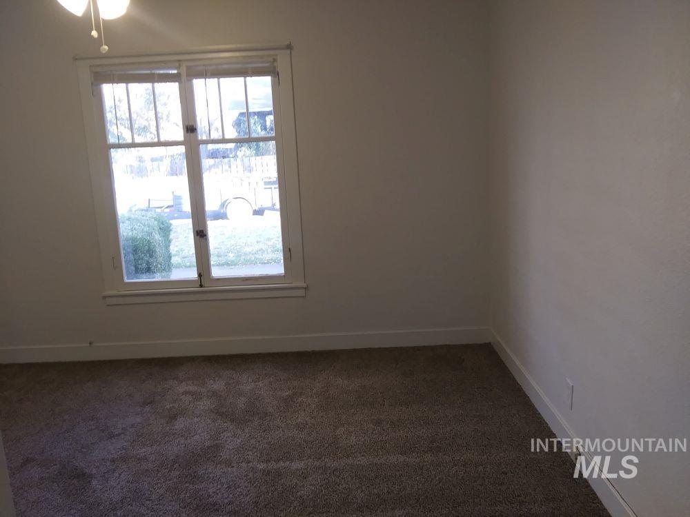 1006-1004 11th Street Property Photo 6