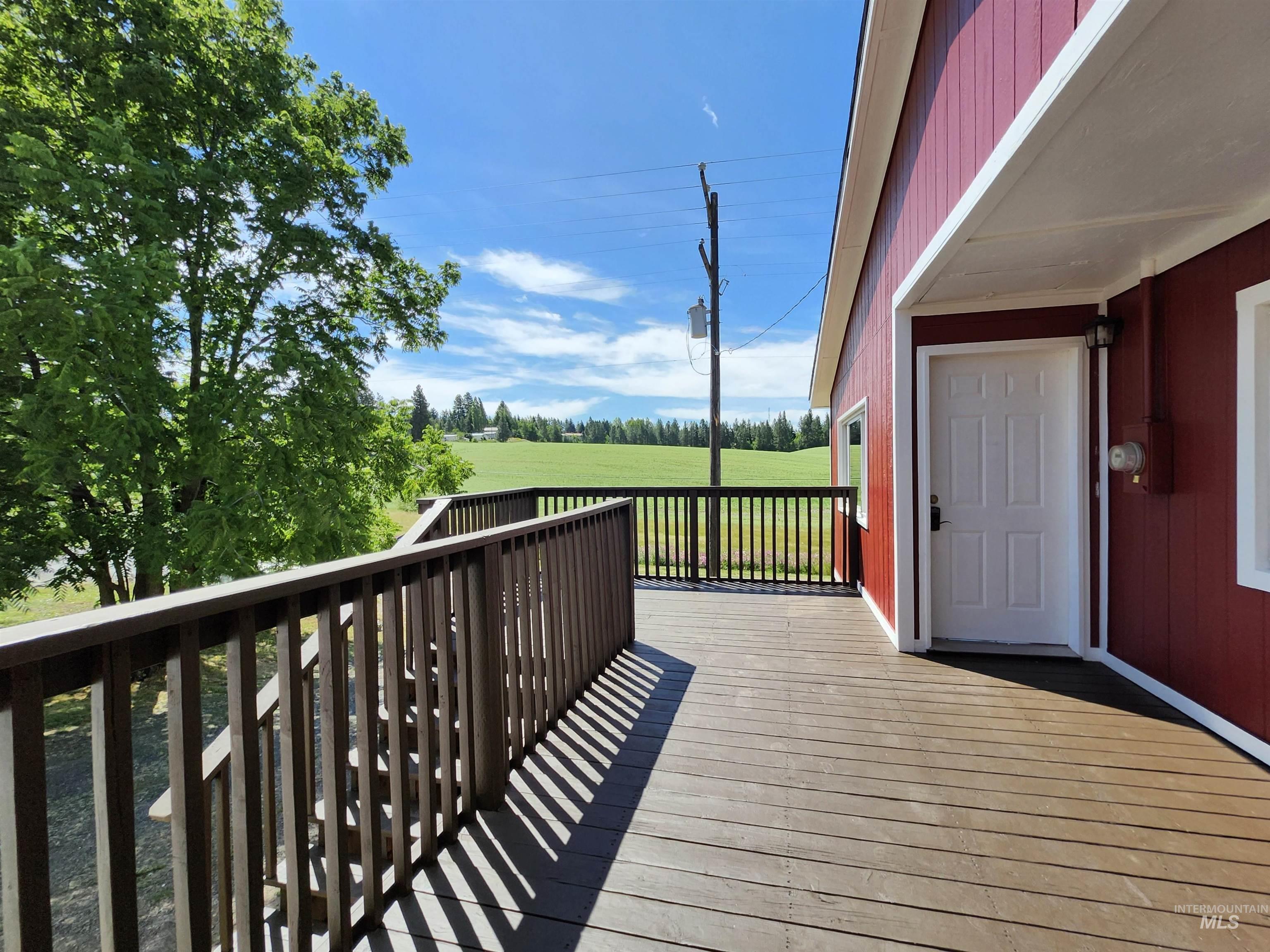 635 Onaway Rd Property Photo 4