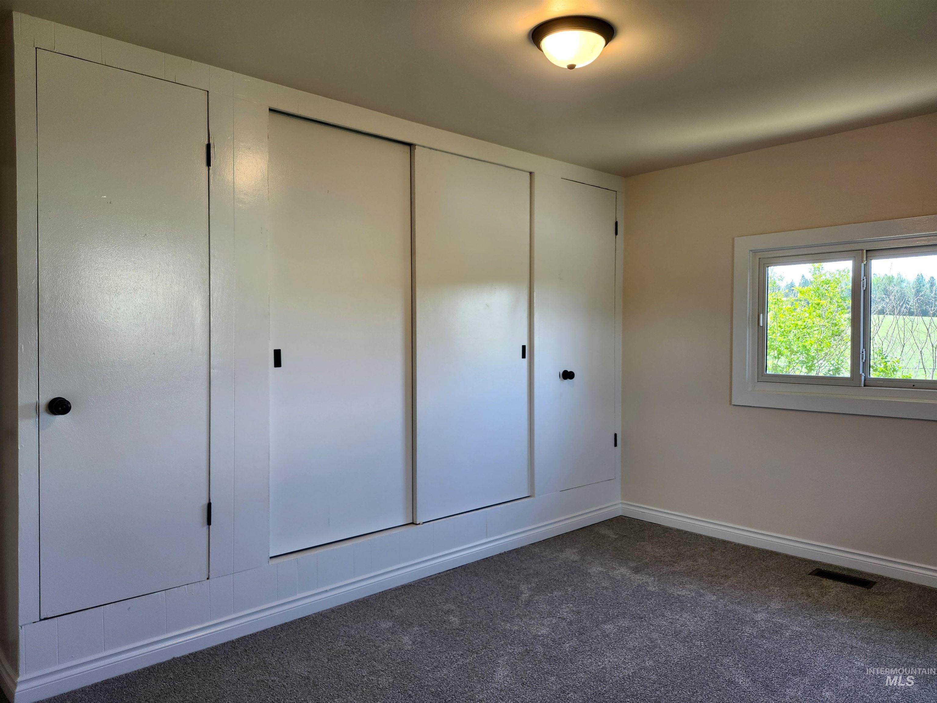 635 Onaway Rd Property Photo 21