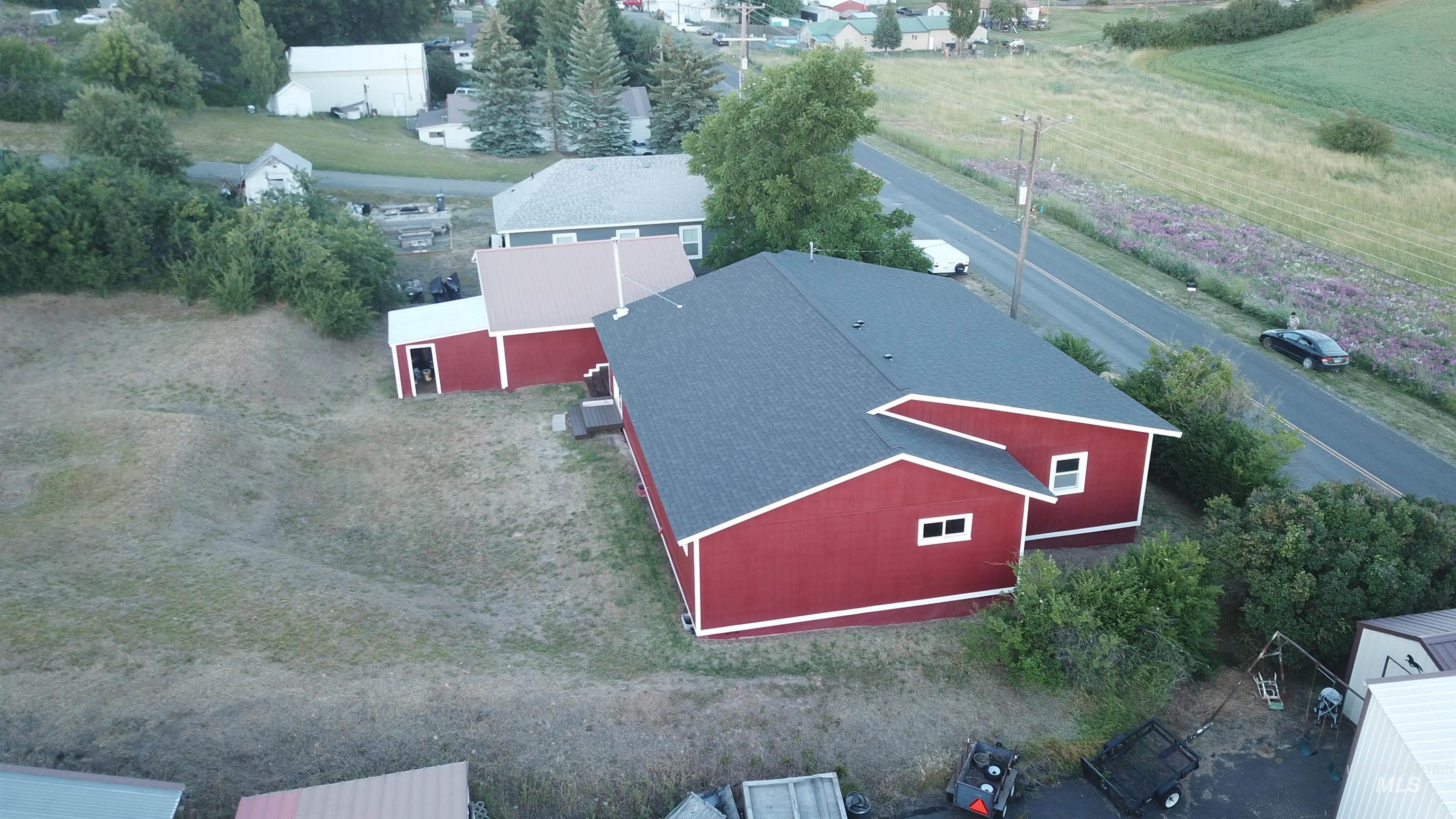 635 Onaway Rd Property Photo 49